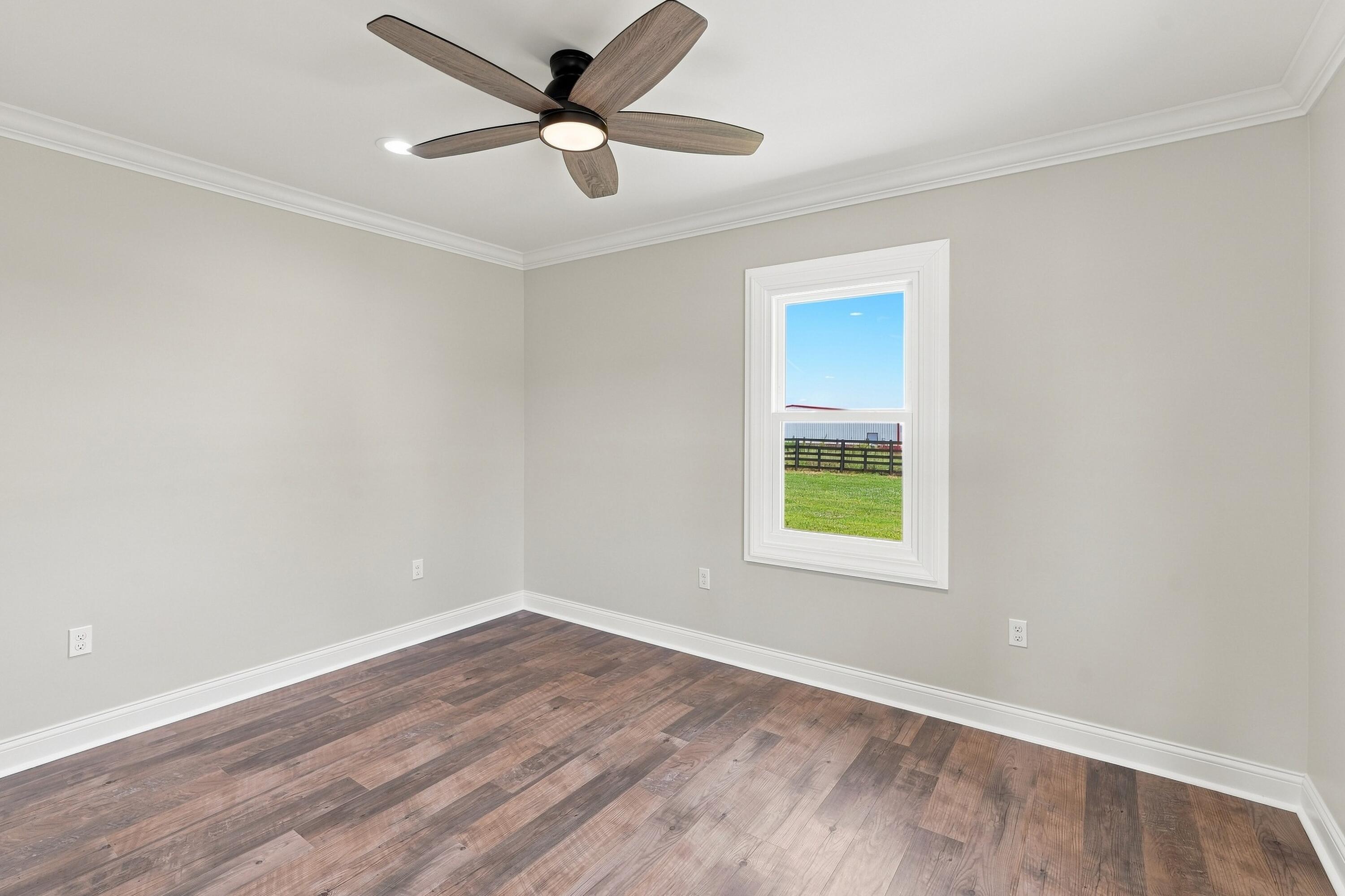 1470 N State Route 93 Property Photo 19
