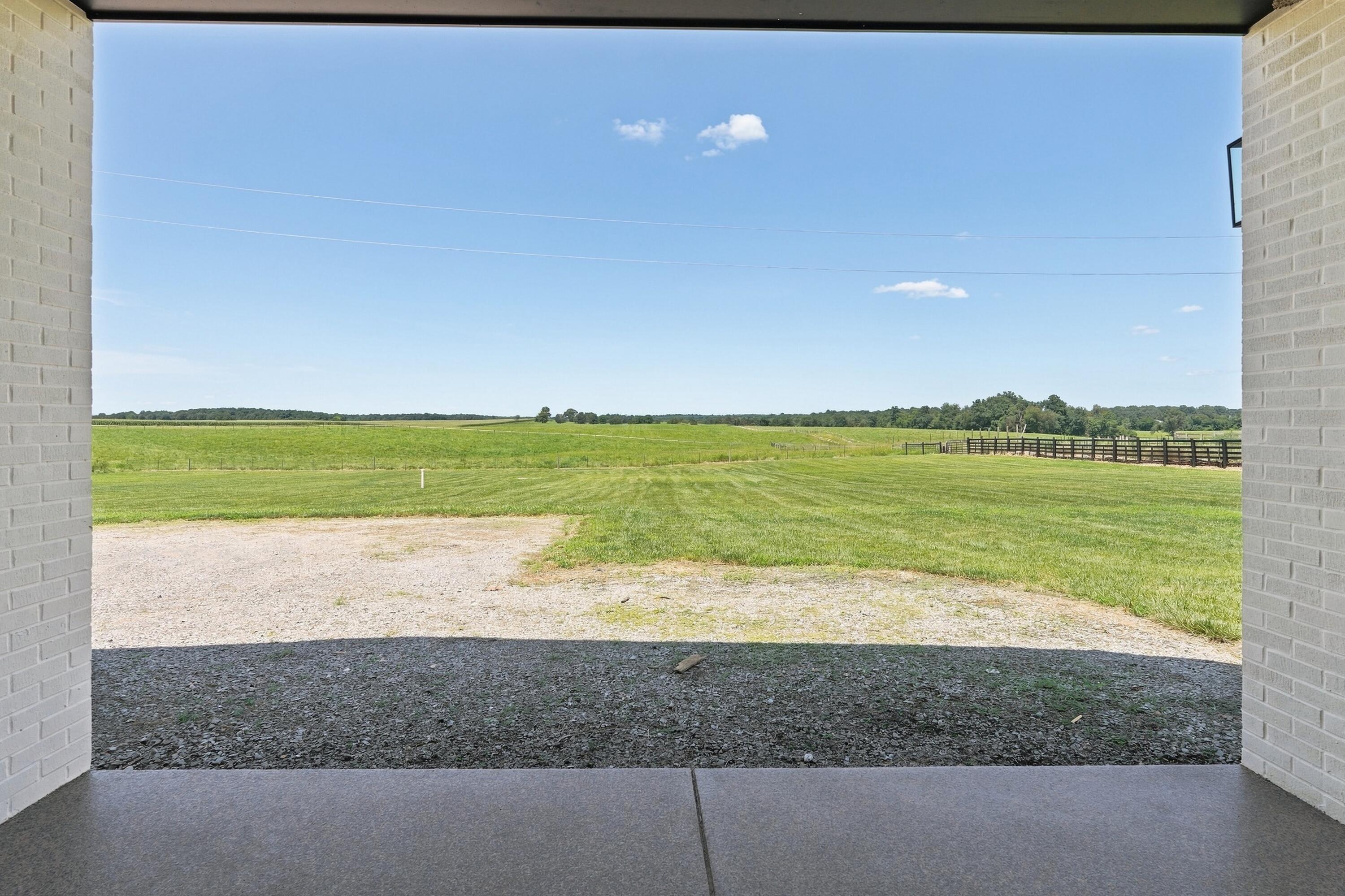 1470 N State Route 93 Property Photo 31