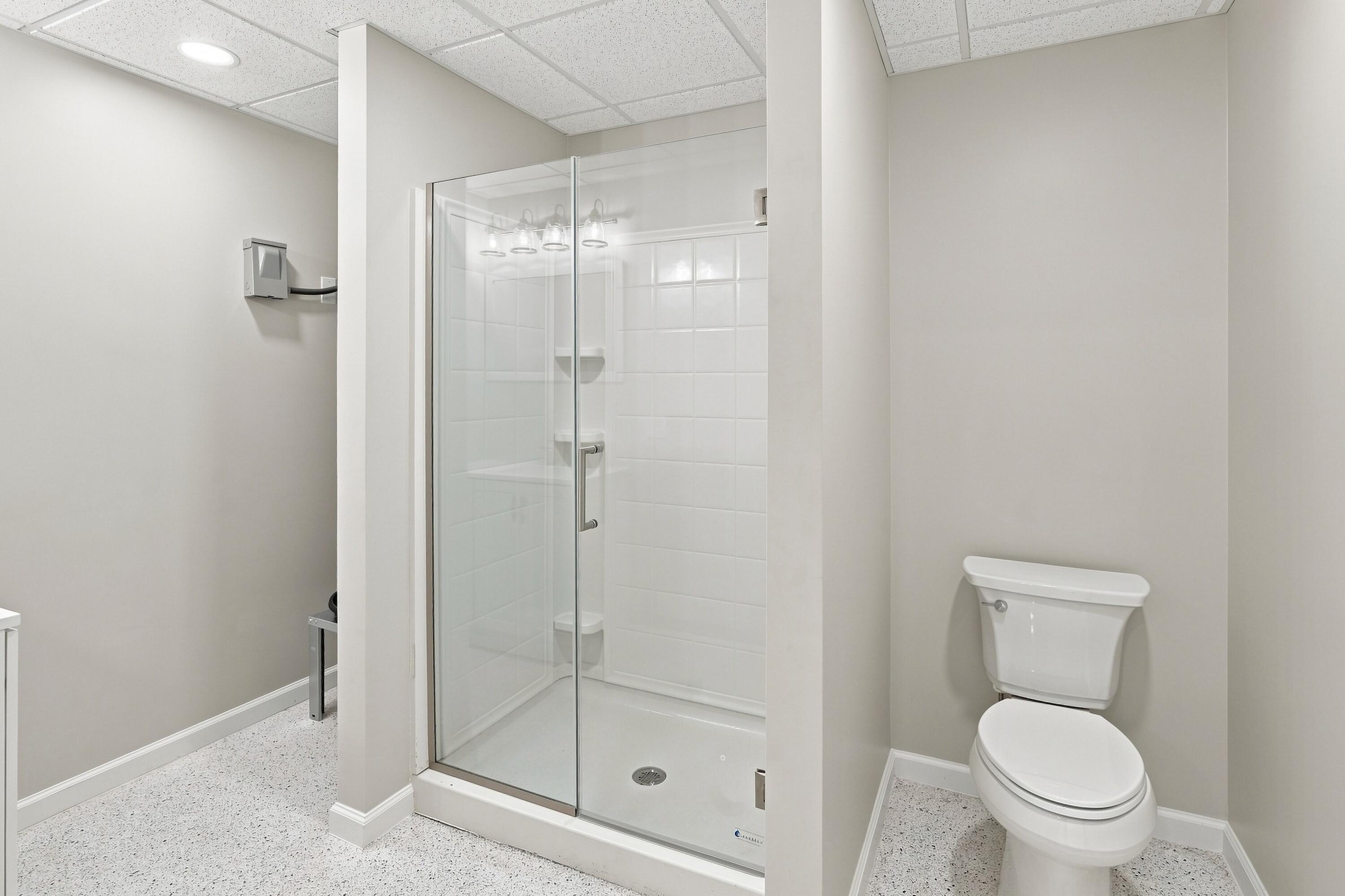 1470 N State Route 93 Property Photo 44