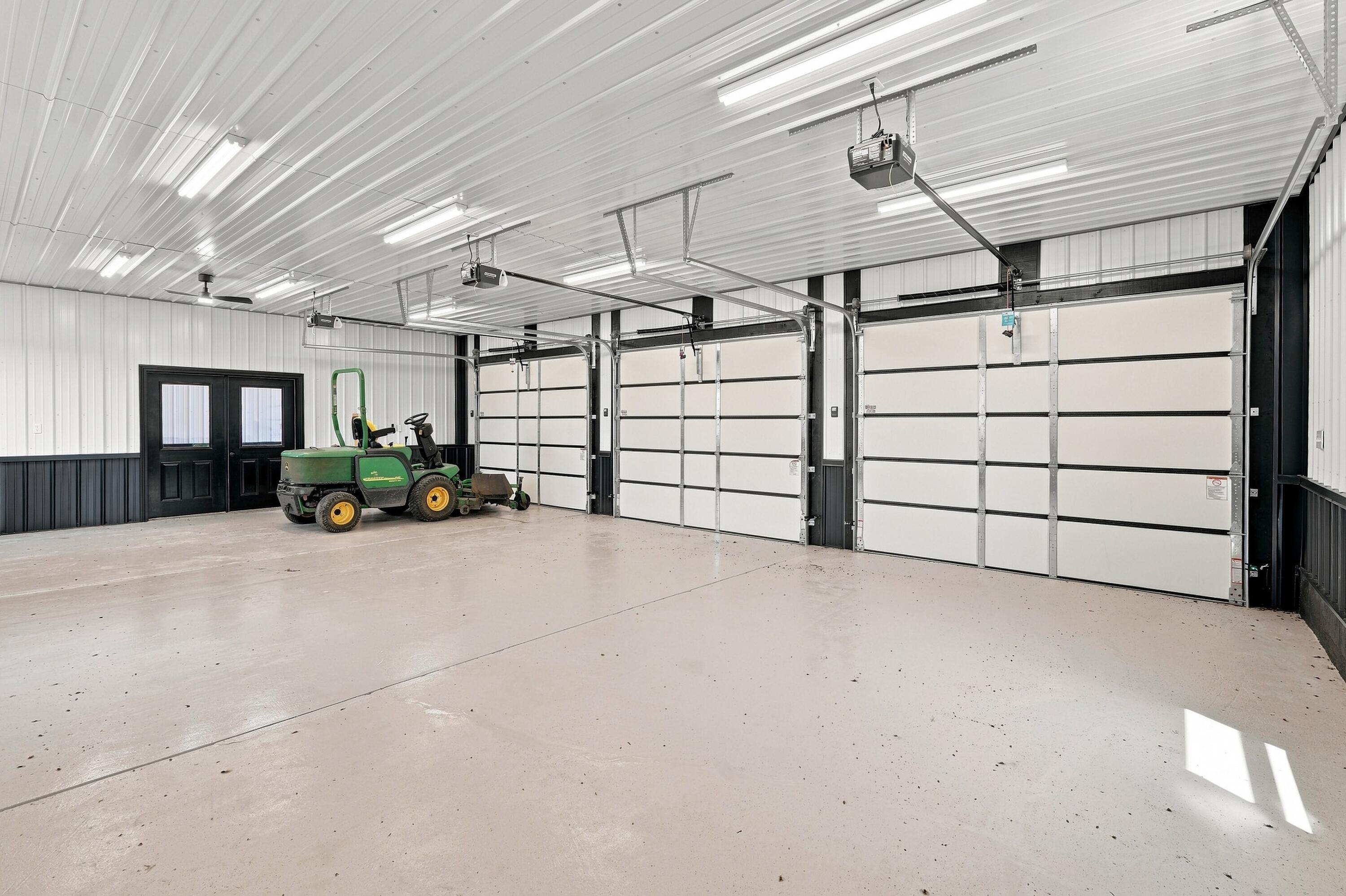 1470 N State Route 93 Property Photo 55