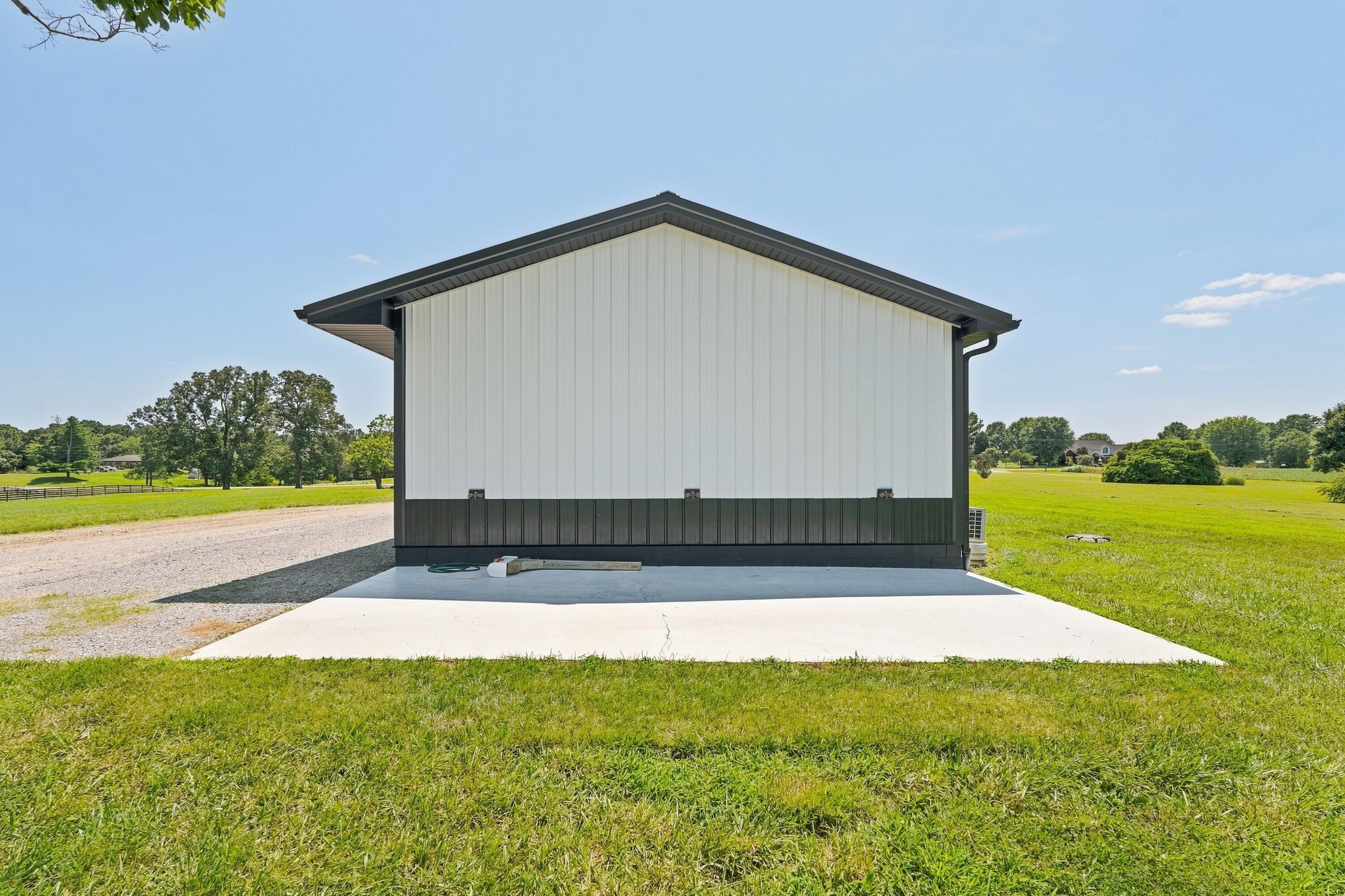 1470 N State Route 93 Property Photo 57