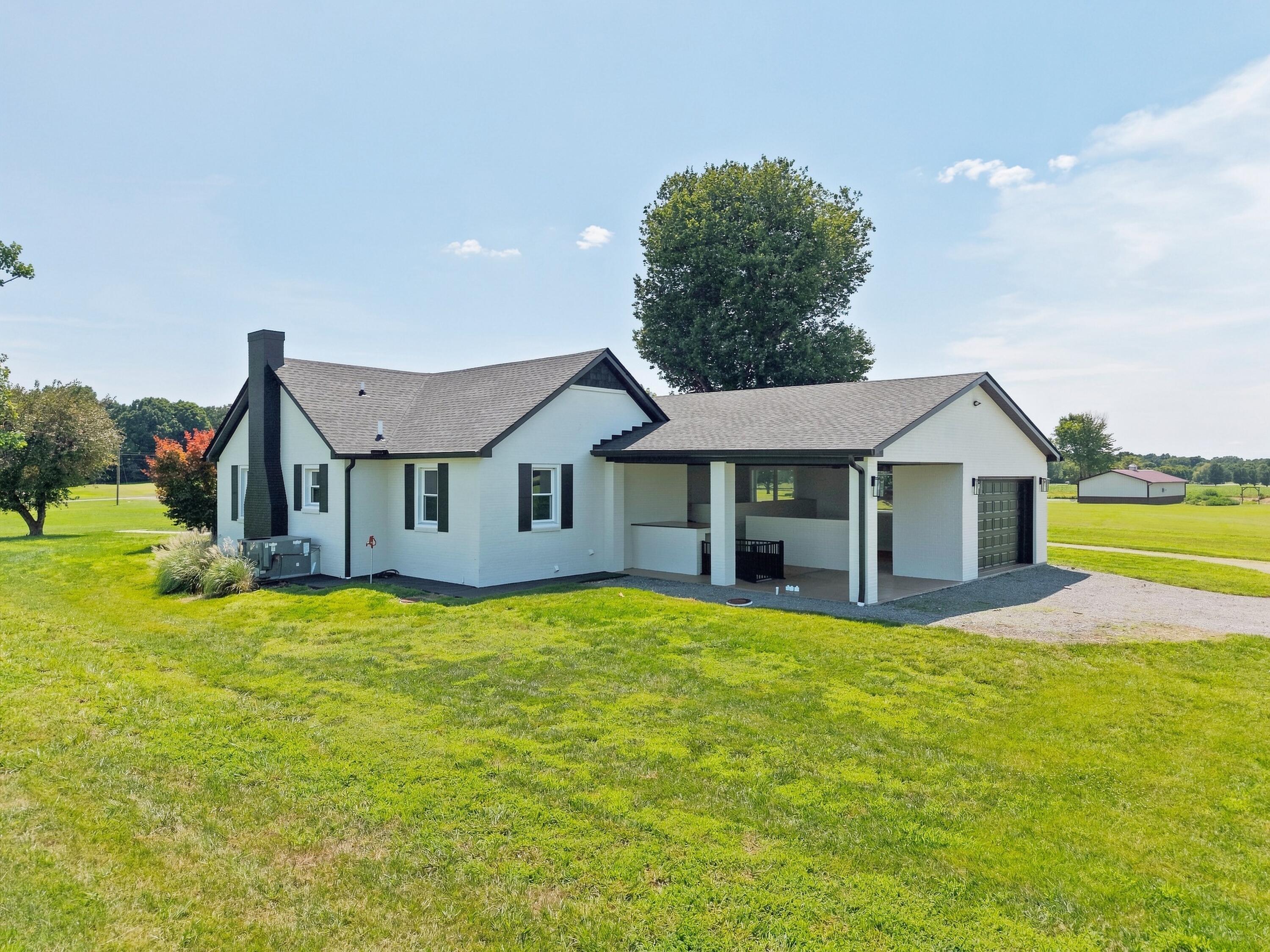 1470 N State Route 93 Property Photo 62