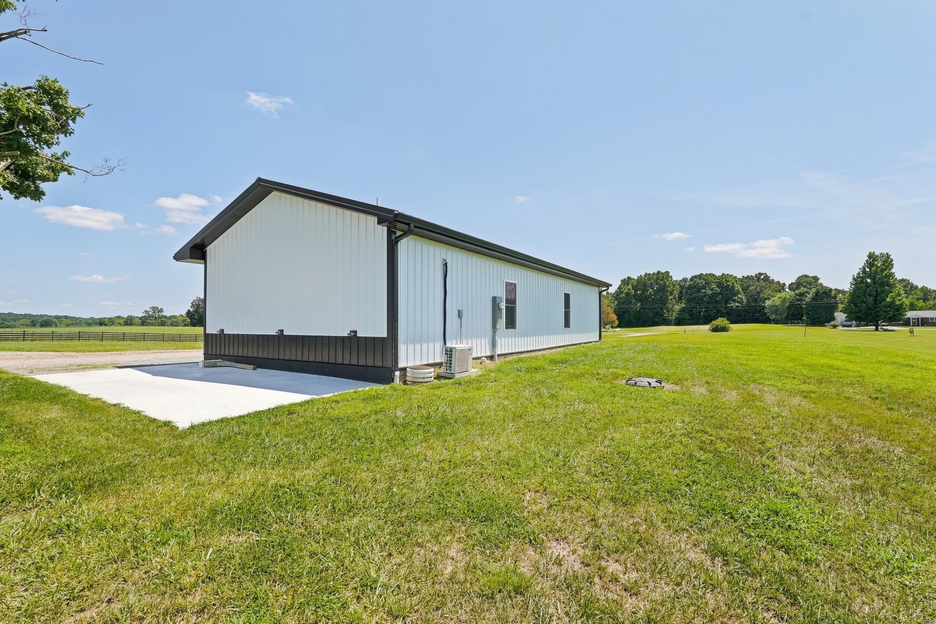 1470 N State Route 93 Property Photo 68