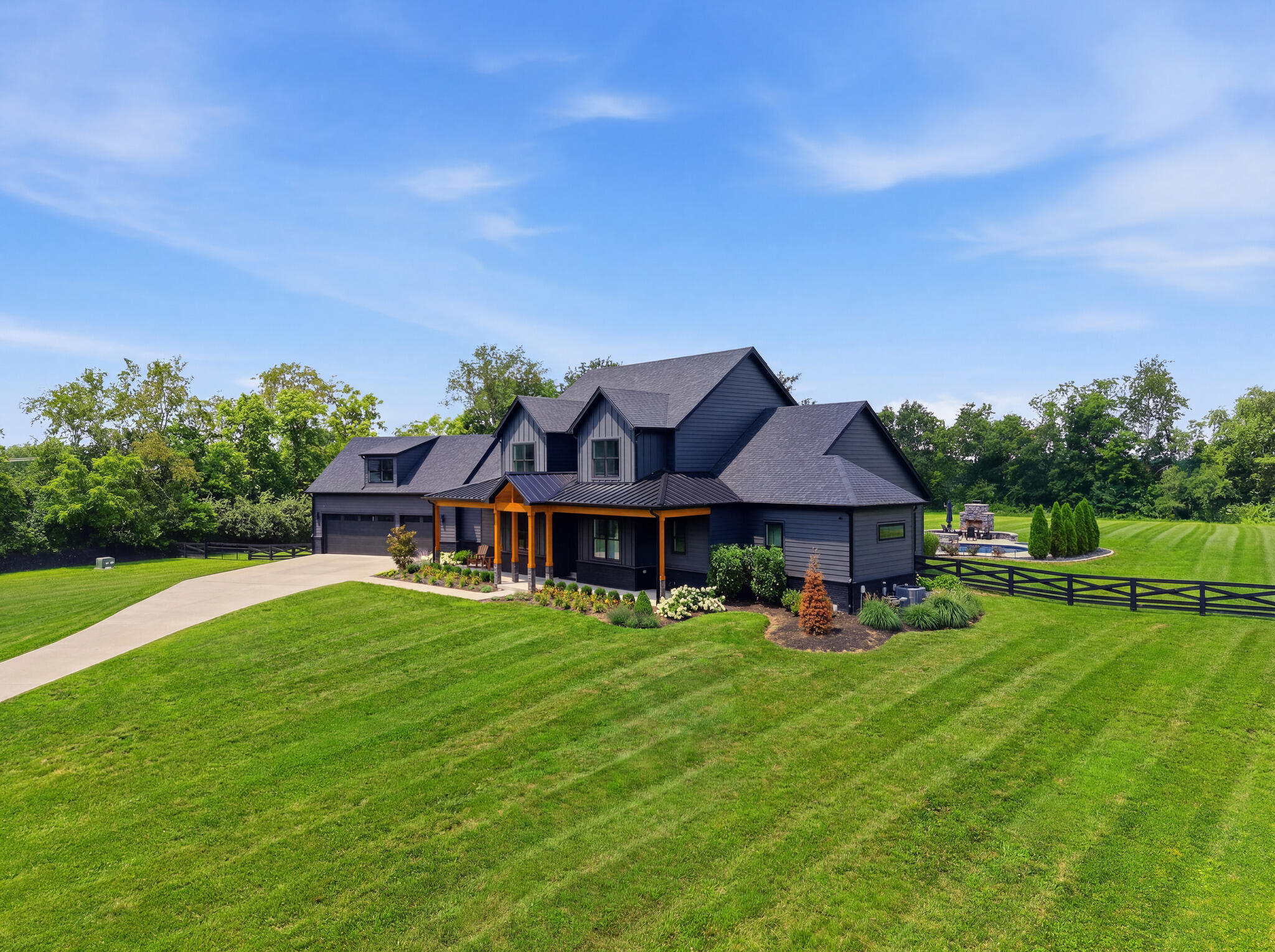5039 Combs Ferry Road Property Photo 6