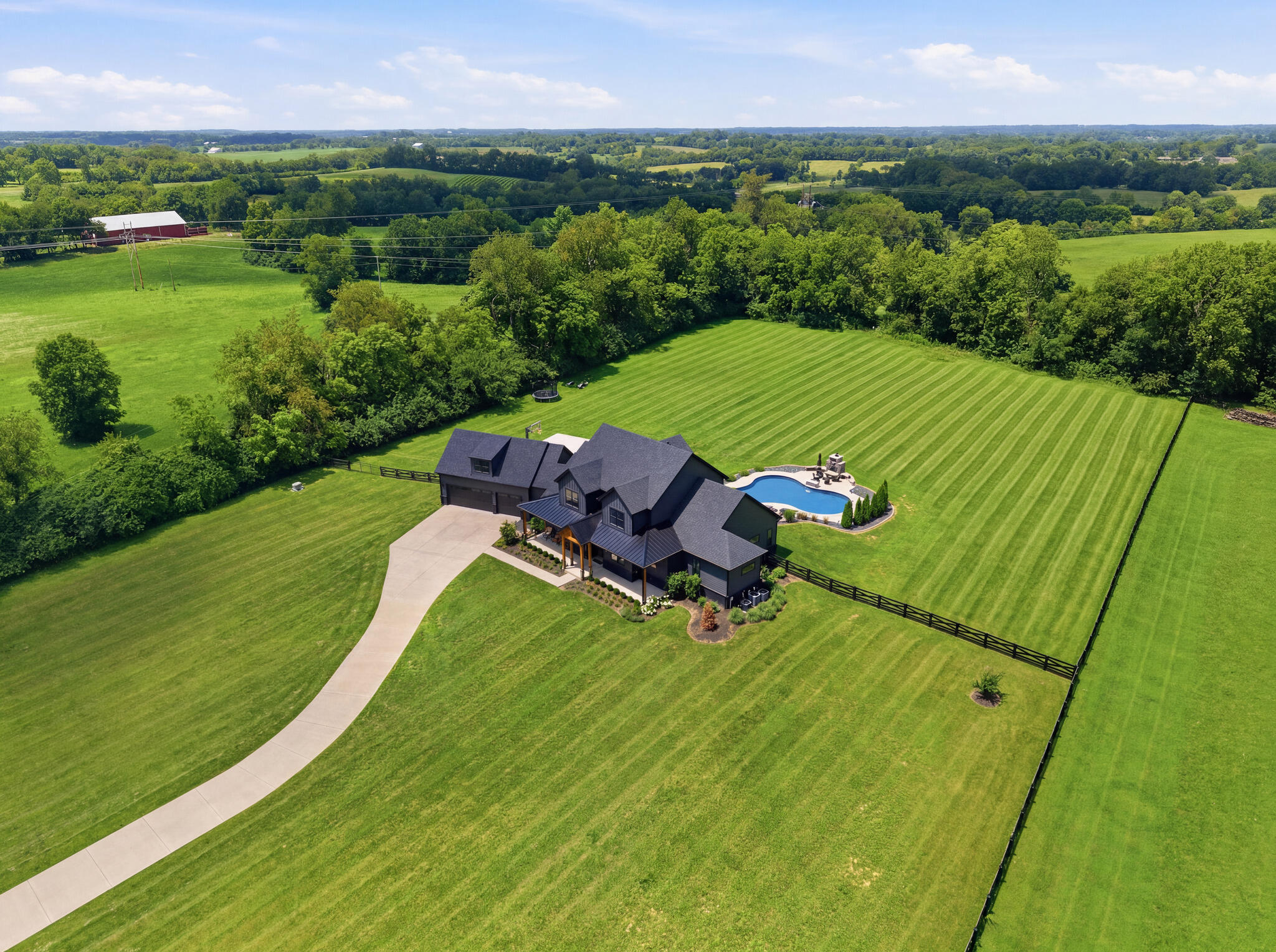 5039 Combs Ferry Road Property Photo 11