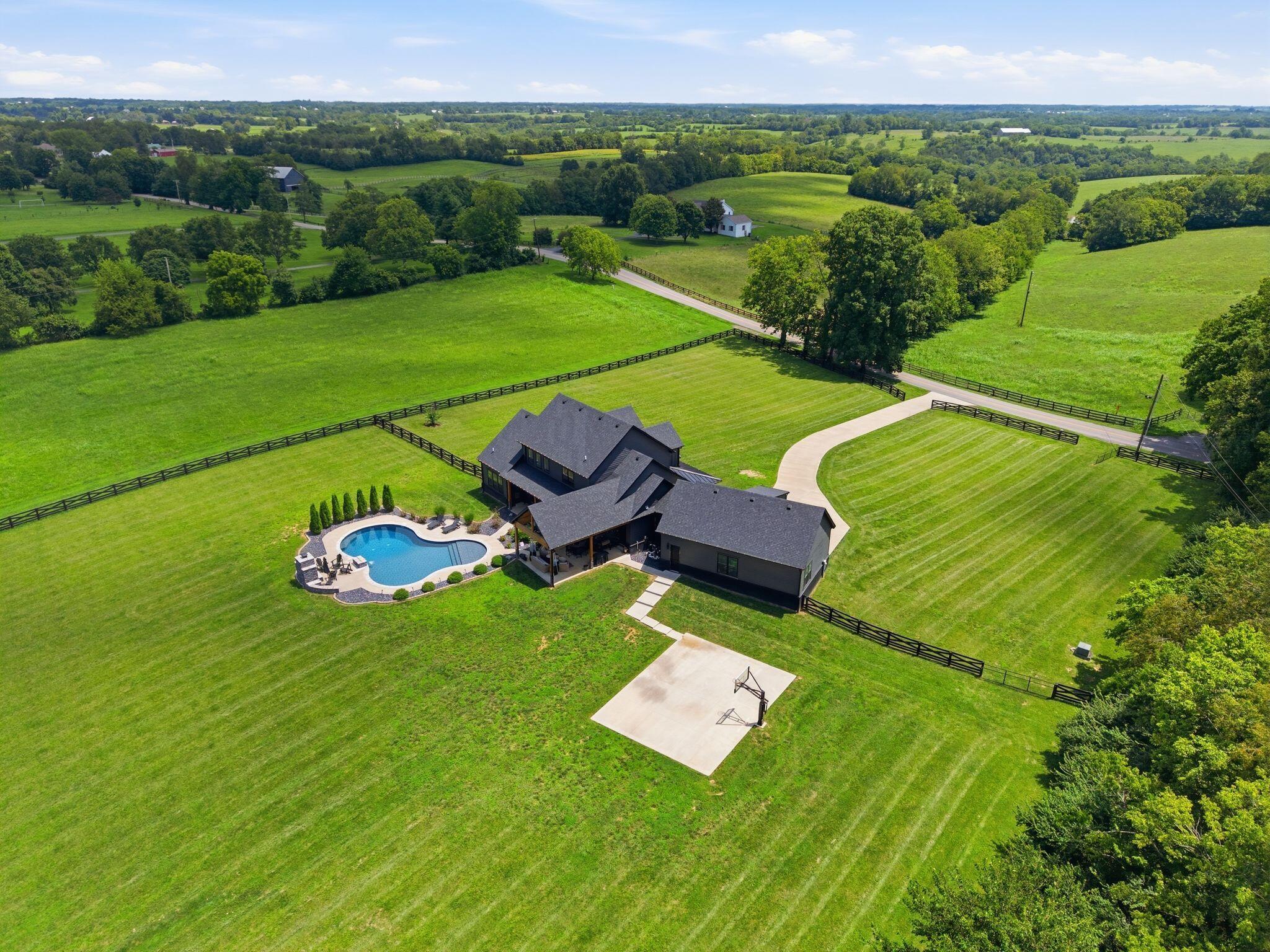 5039 Combs Ferry Road Property Photo 15