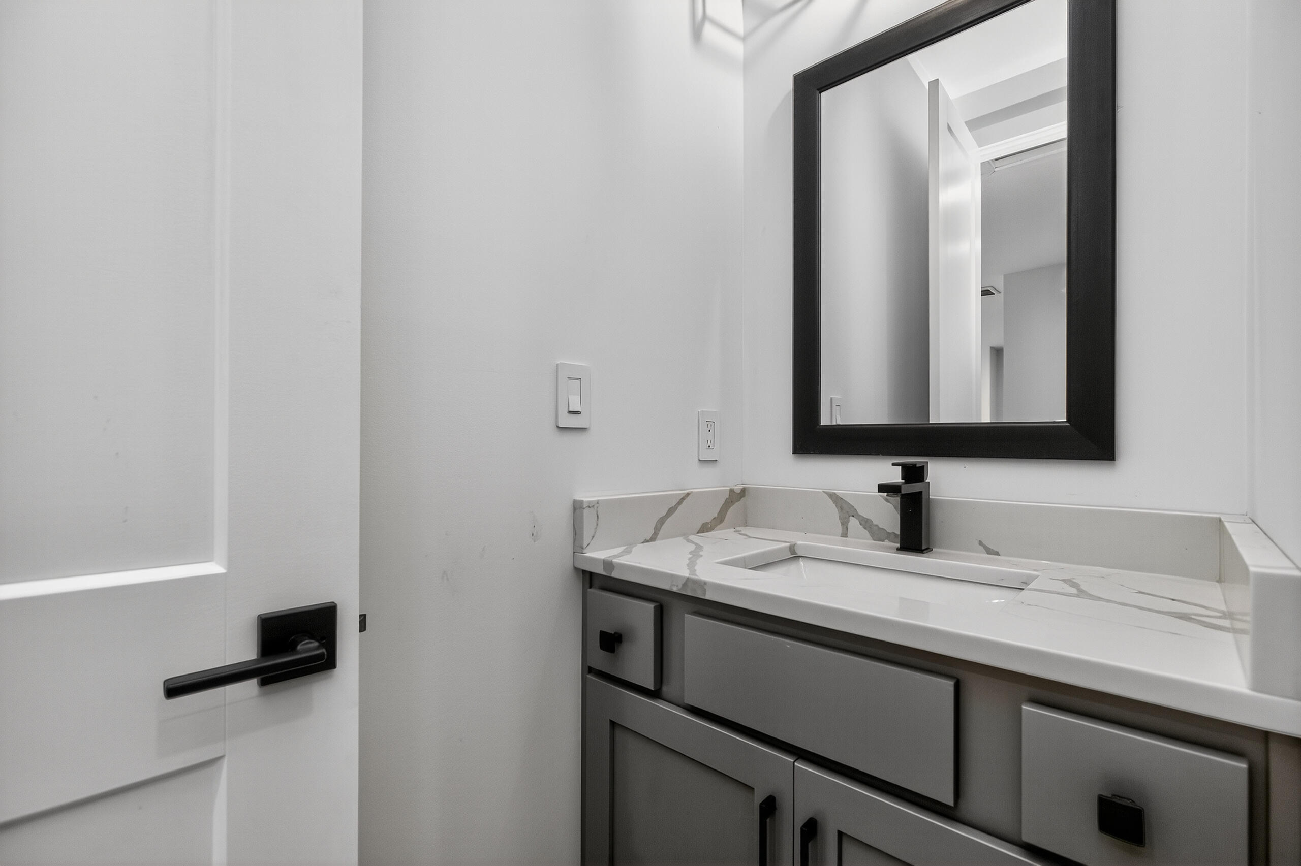5039 Combs Ferry Road Property Photo 60