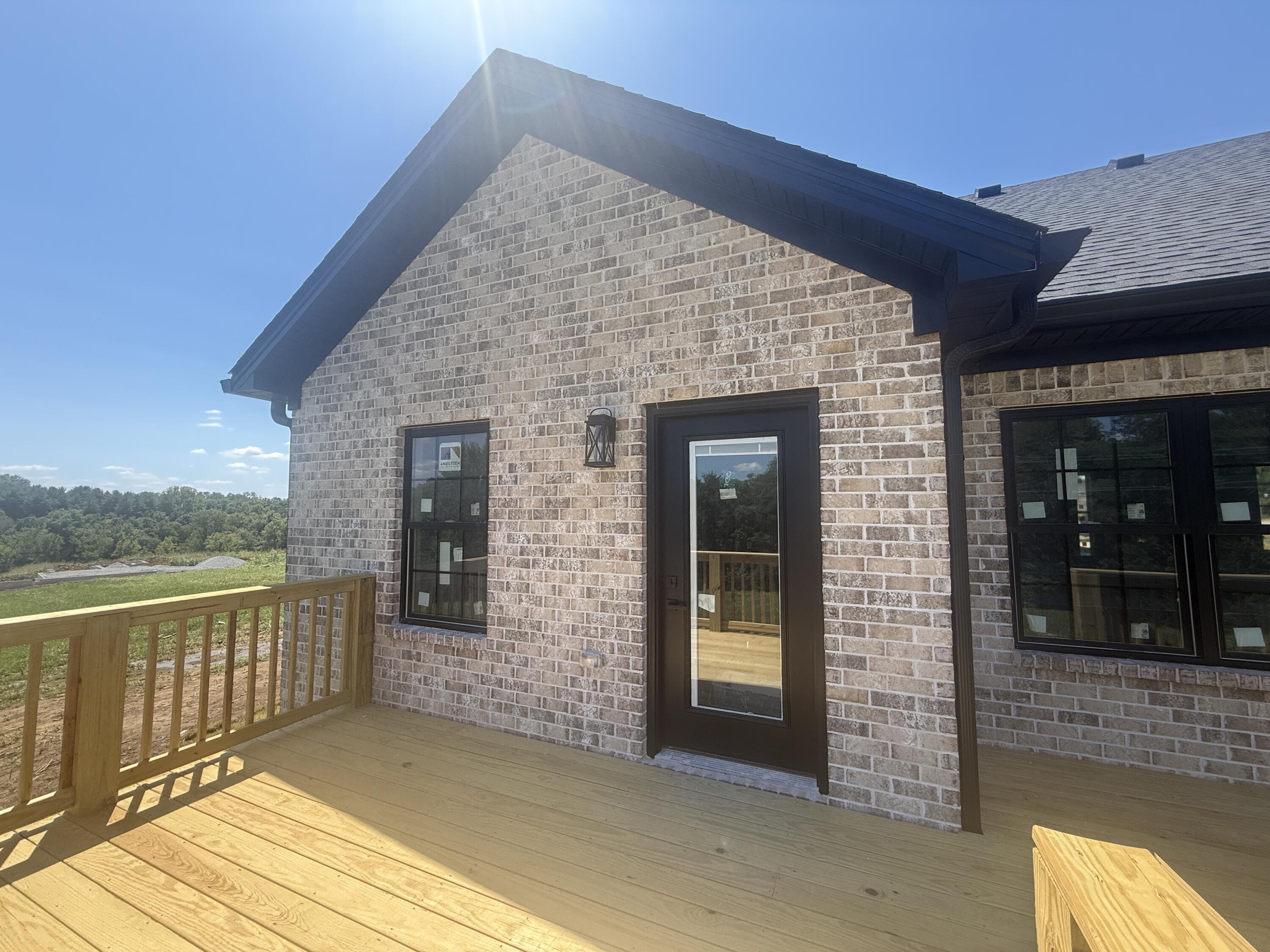 303 Silverline Court Property Photo 29