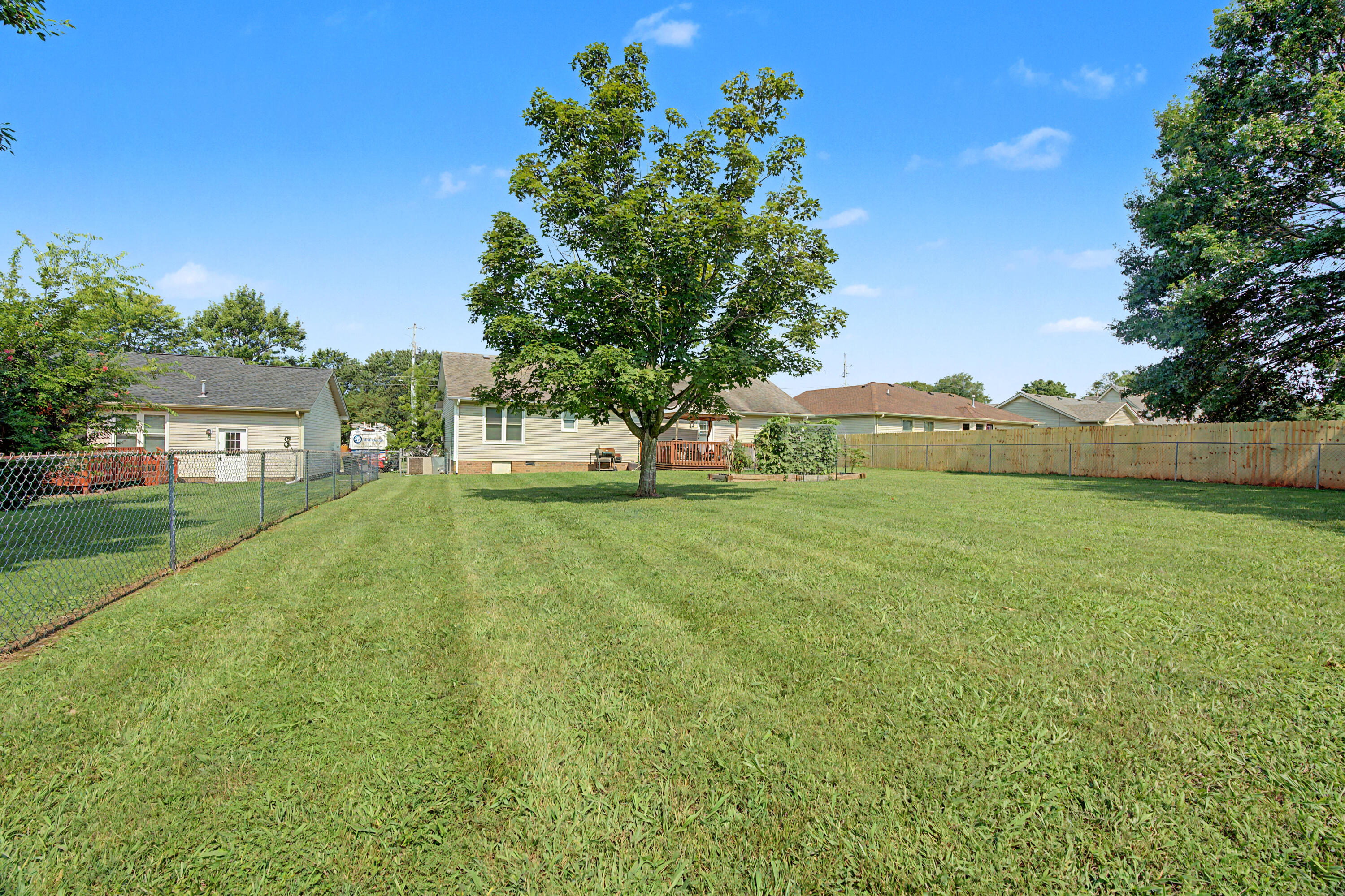 583 Winchester Drive Property Photo 32