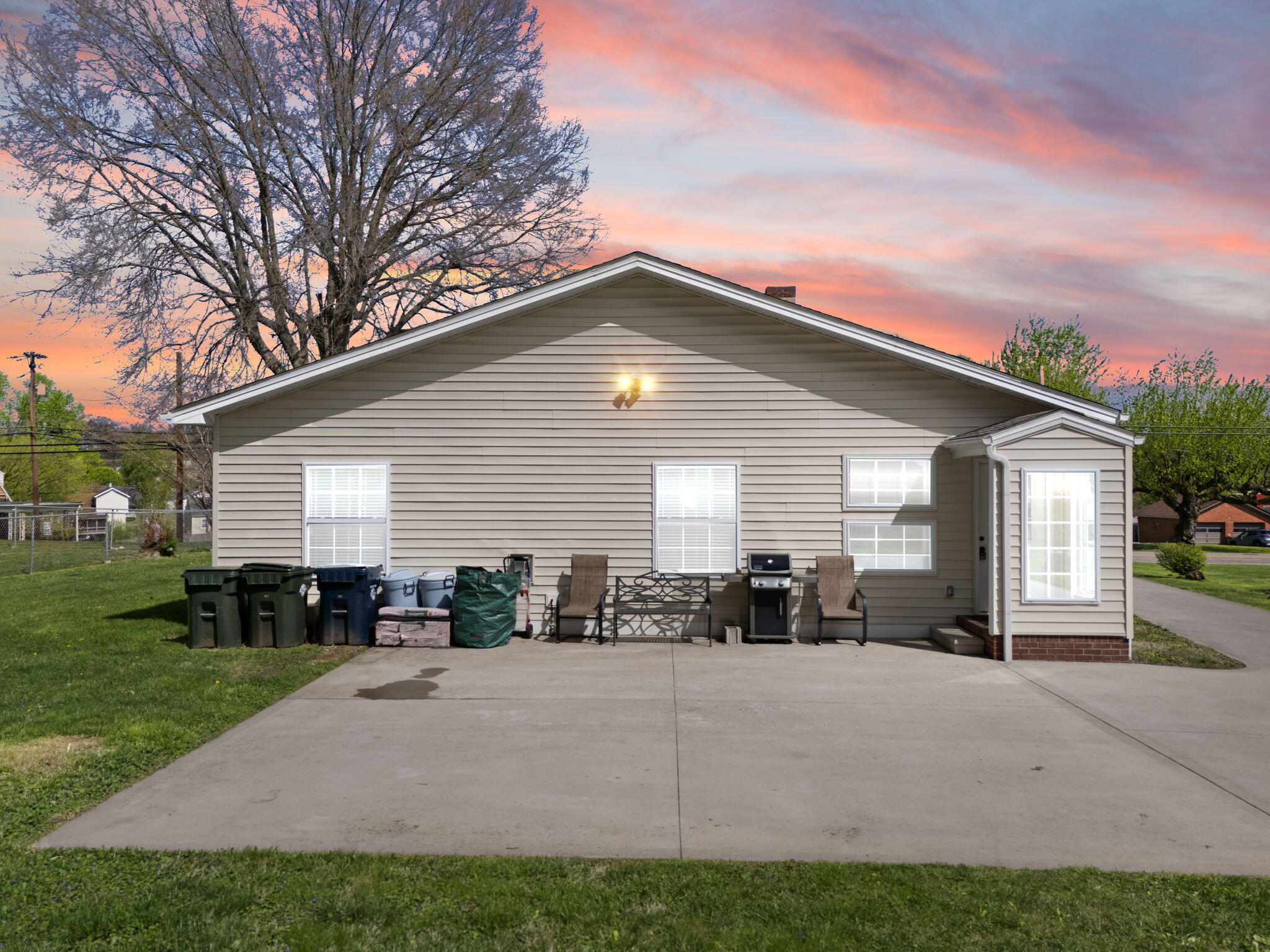 211 Whitley Street Property Photo 60