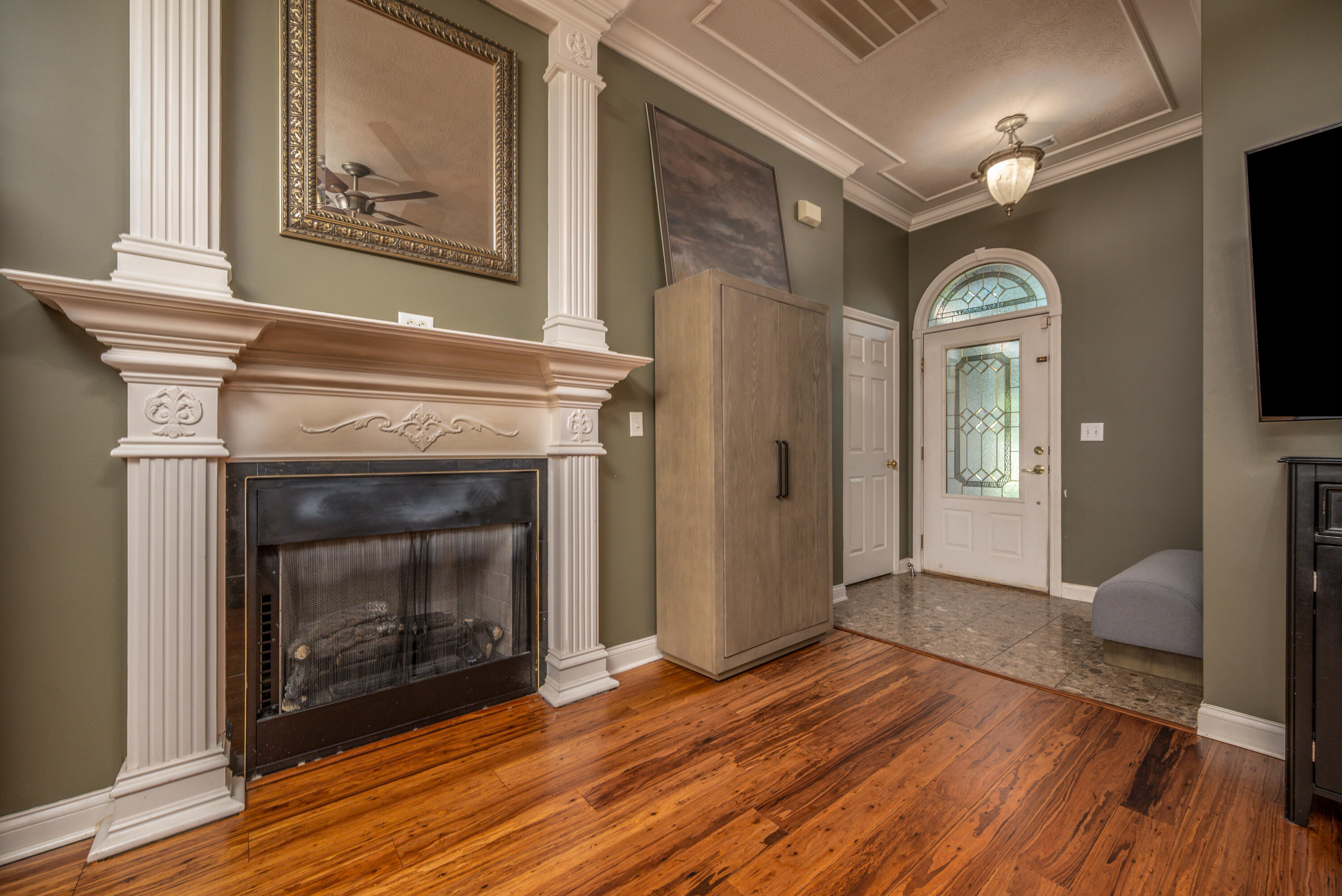 71 Jersey Way Property Photo 11