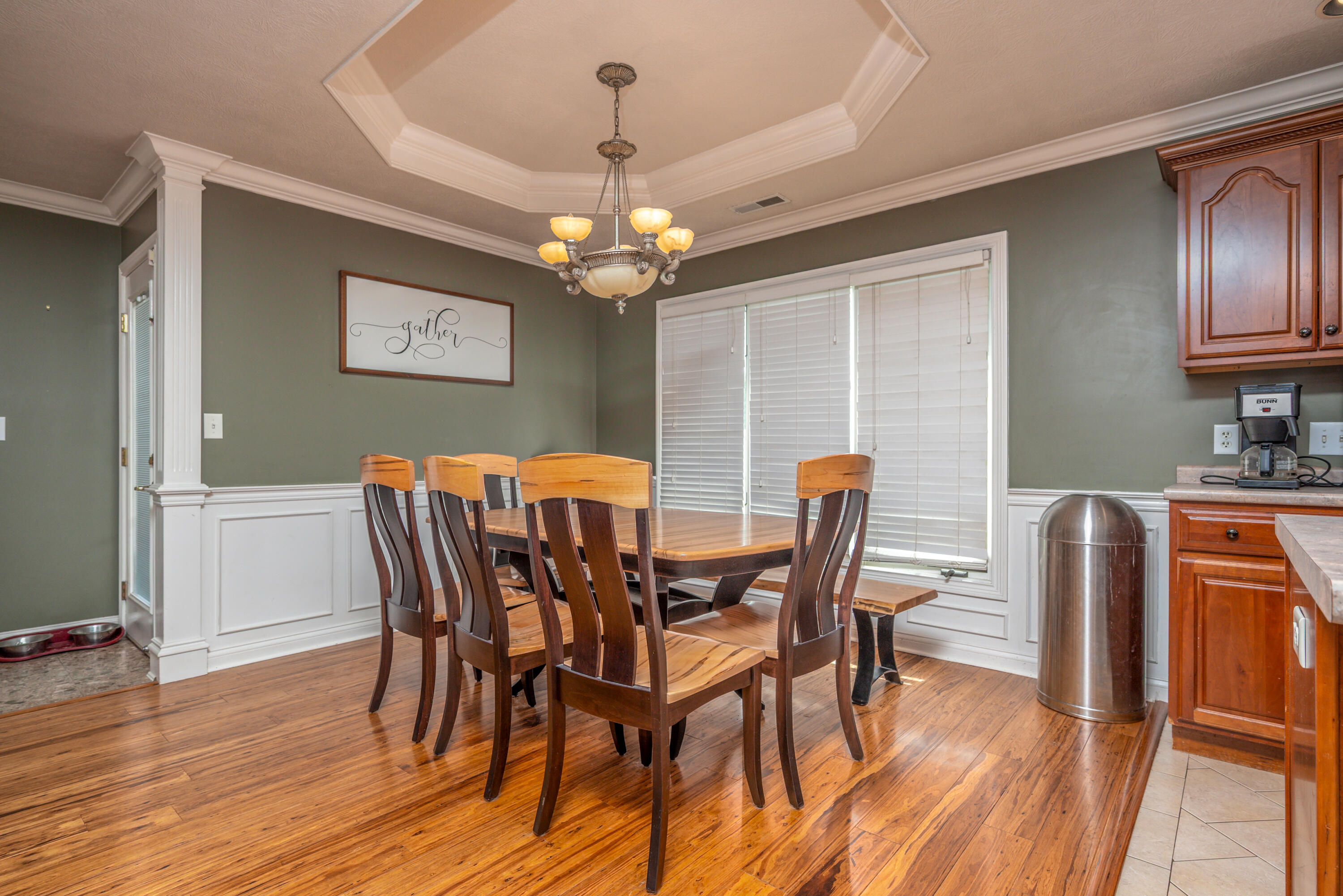 71 Jersey Way Property Photo 15