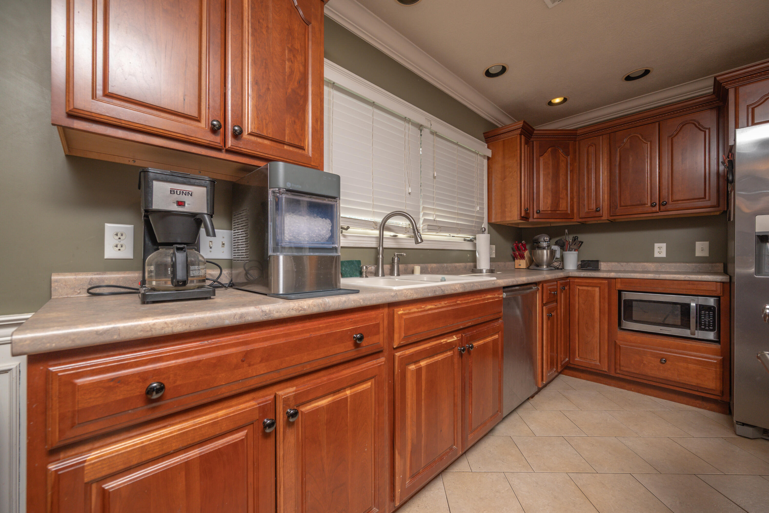 71 Jersey Way Property Photo 19