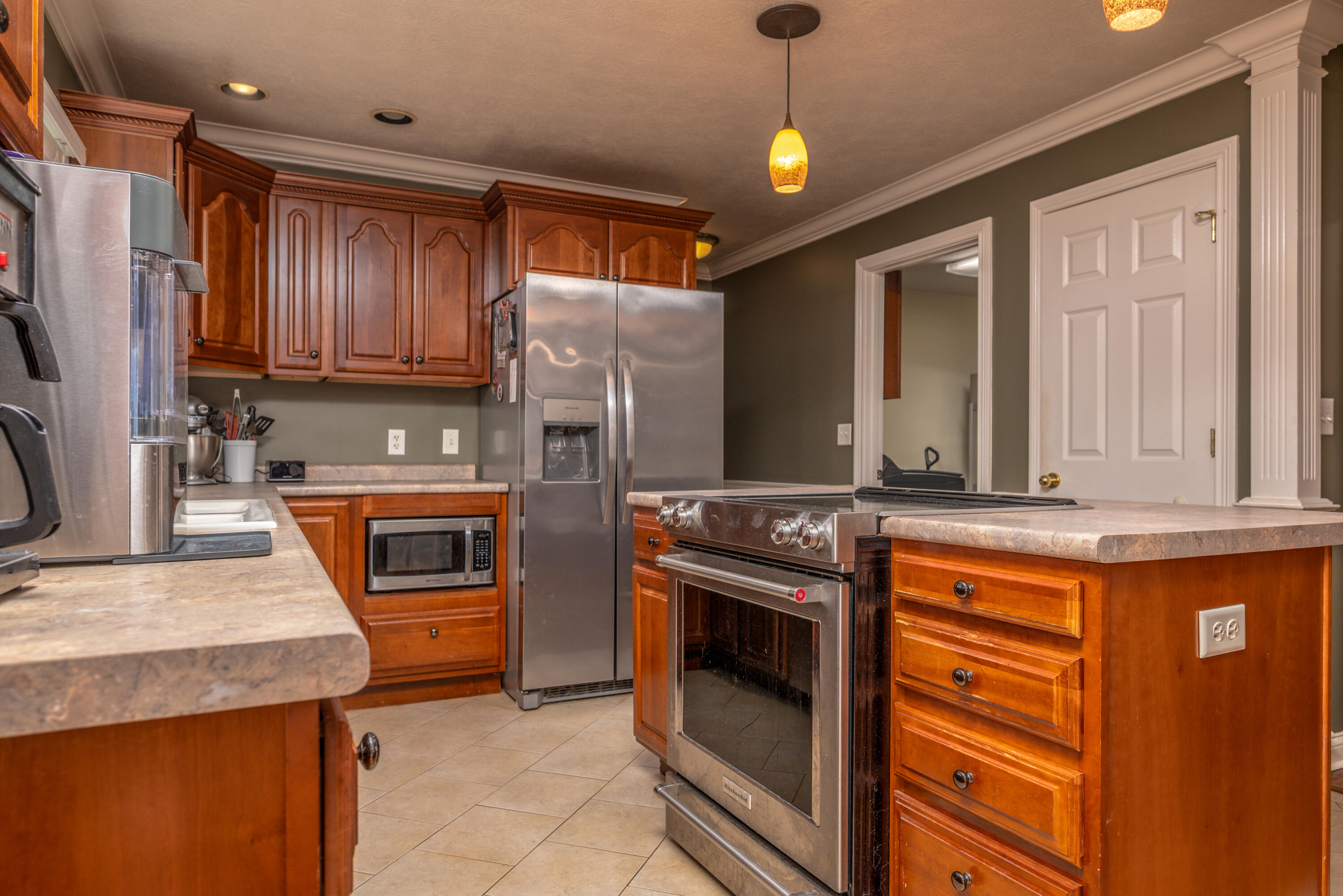 71 Jersey Way Property Photo 20