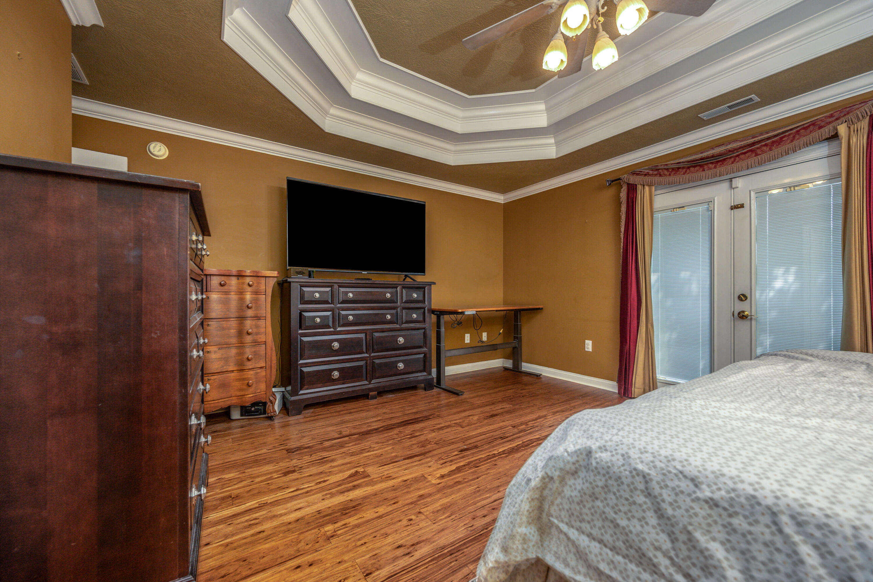 71 Jersey Way Property Photo 22