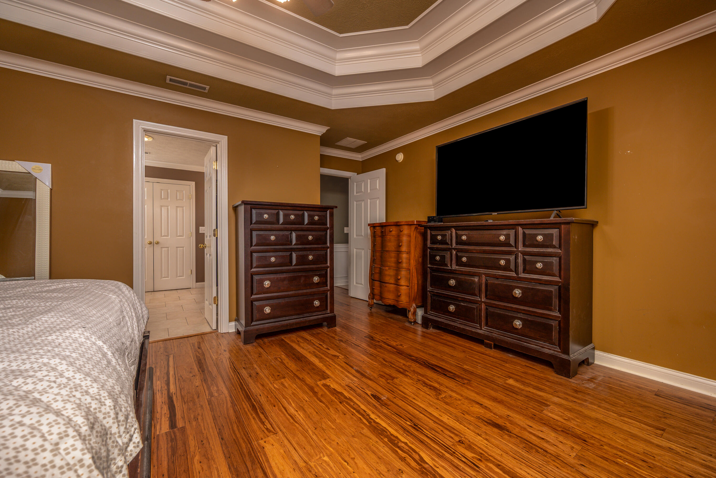 71 Jersey Way Property Photo 23