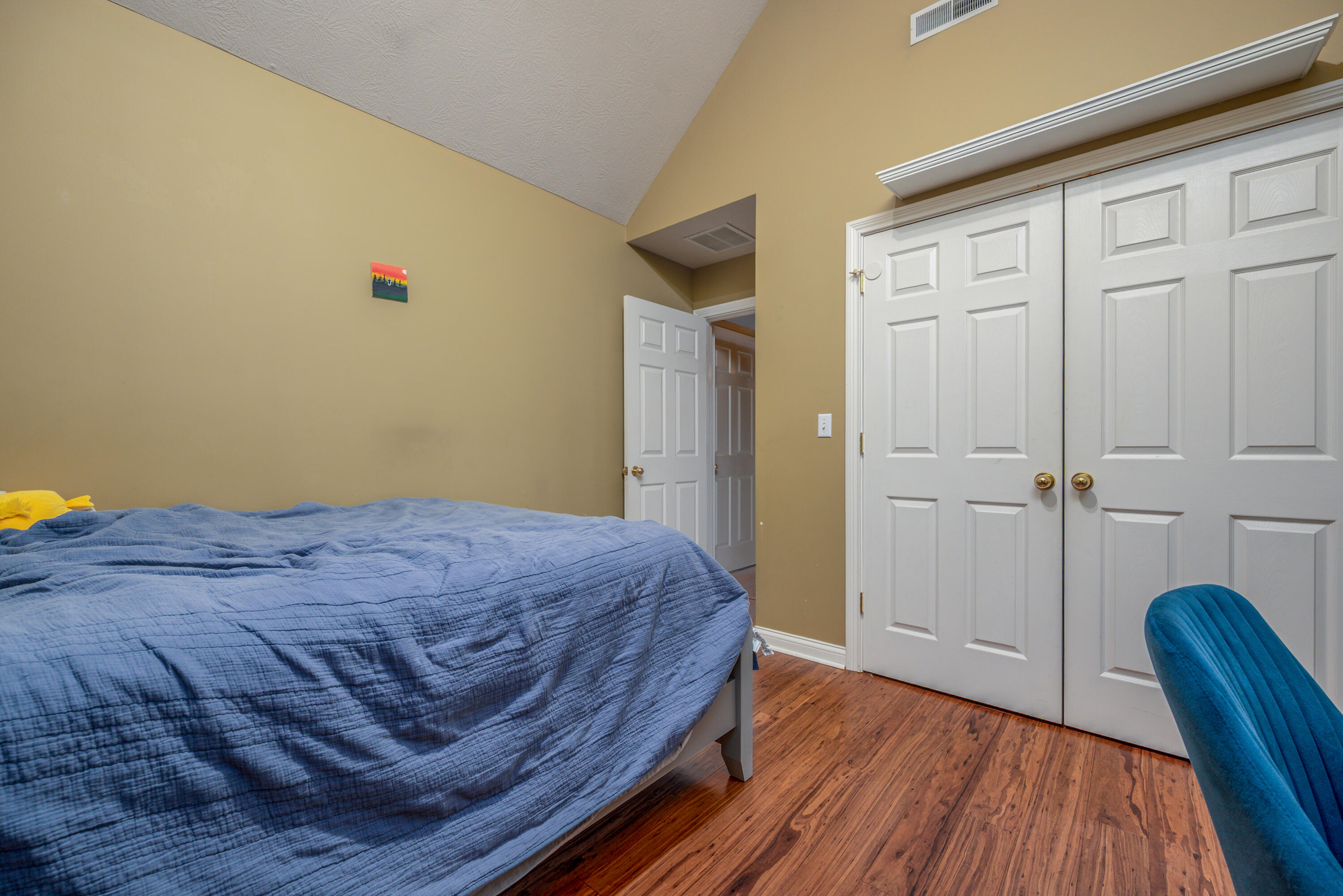 71 Jersey Way Property Photo 29