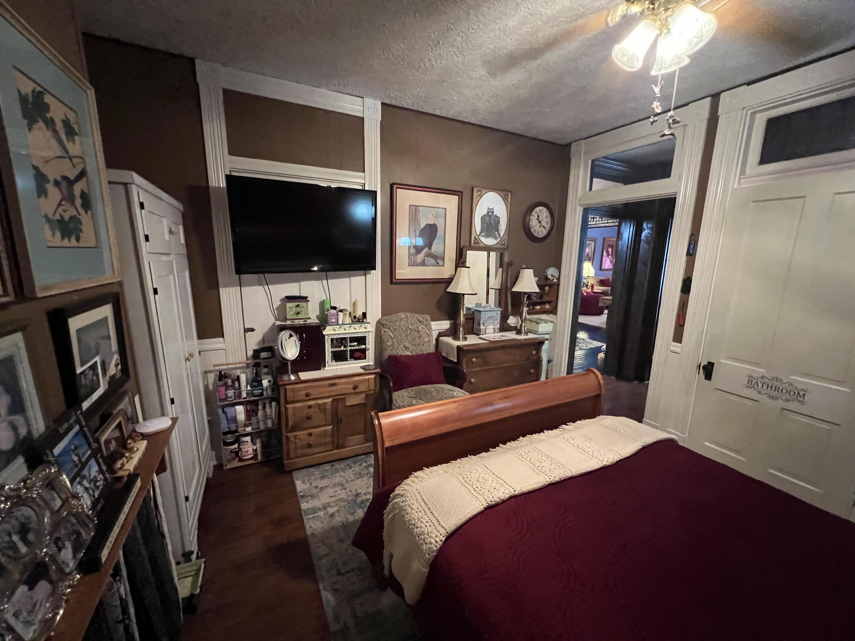 430 Forest Avenue Property Photo 21