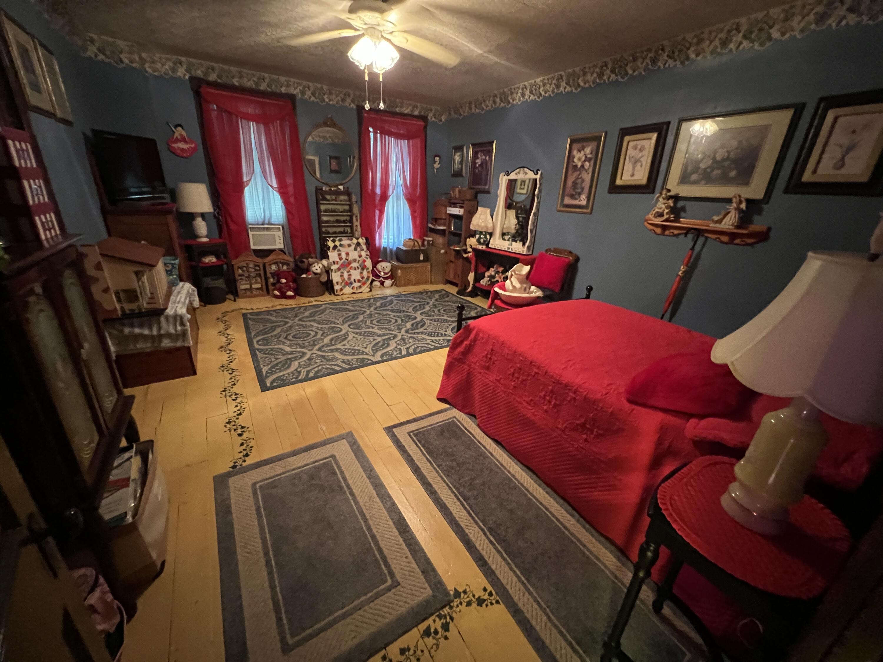 430 Forest Avenue Property Photo 25