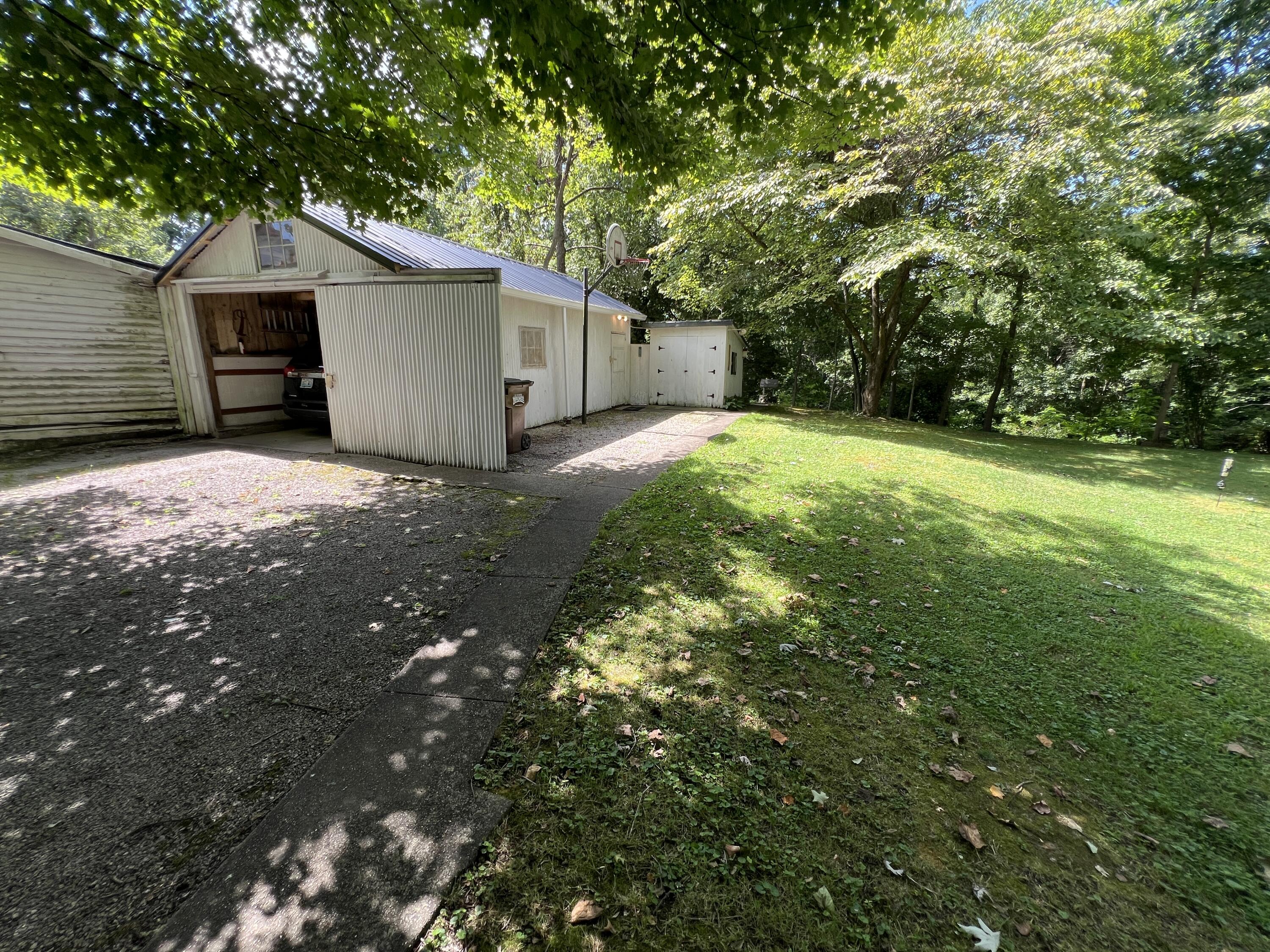 430 Forest Avenue Property Photo 41