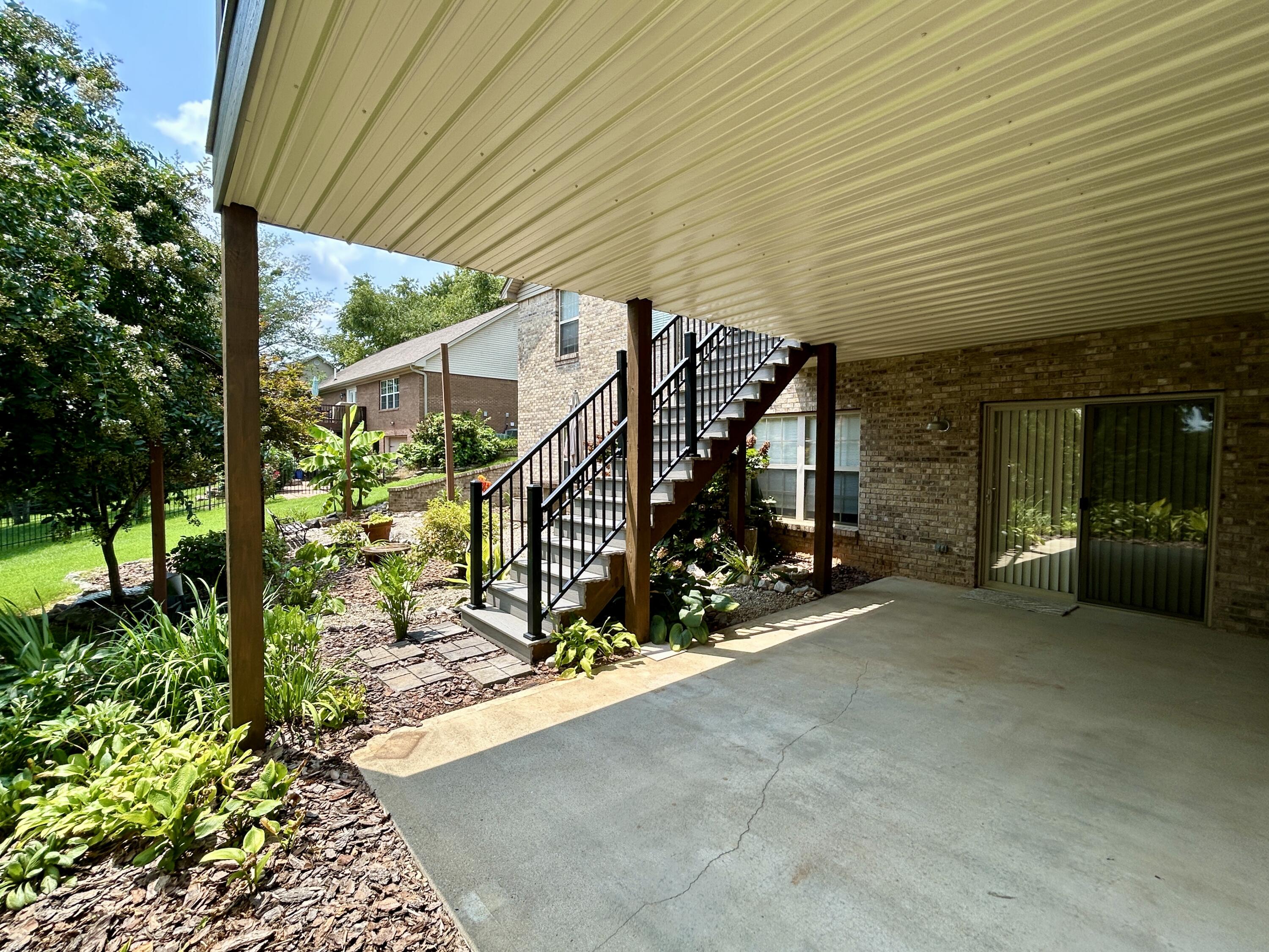 568 White Tail Run Drive Property Photo 7