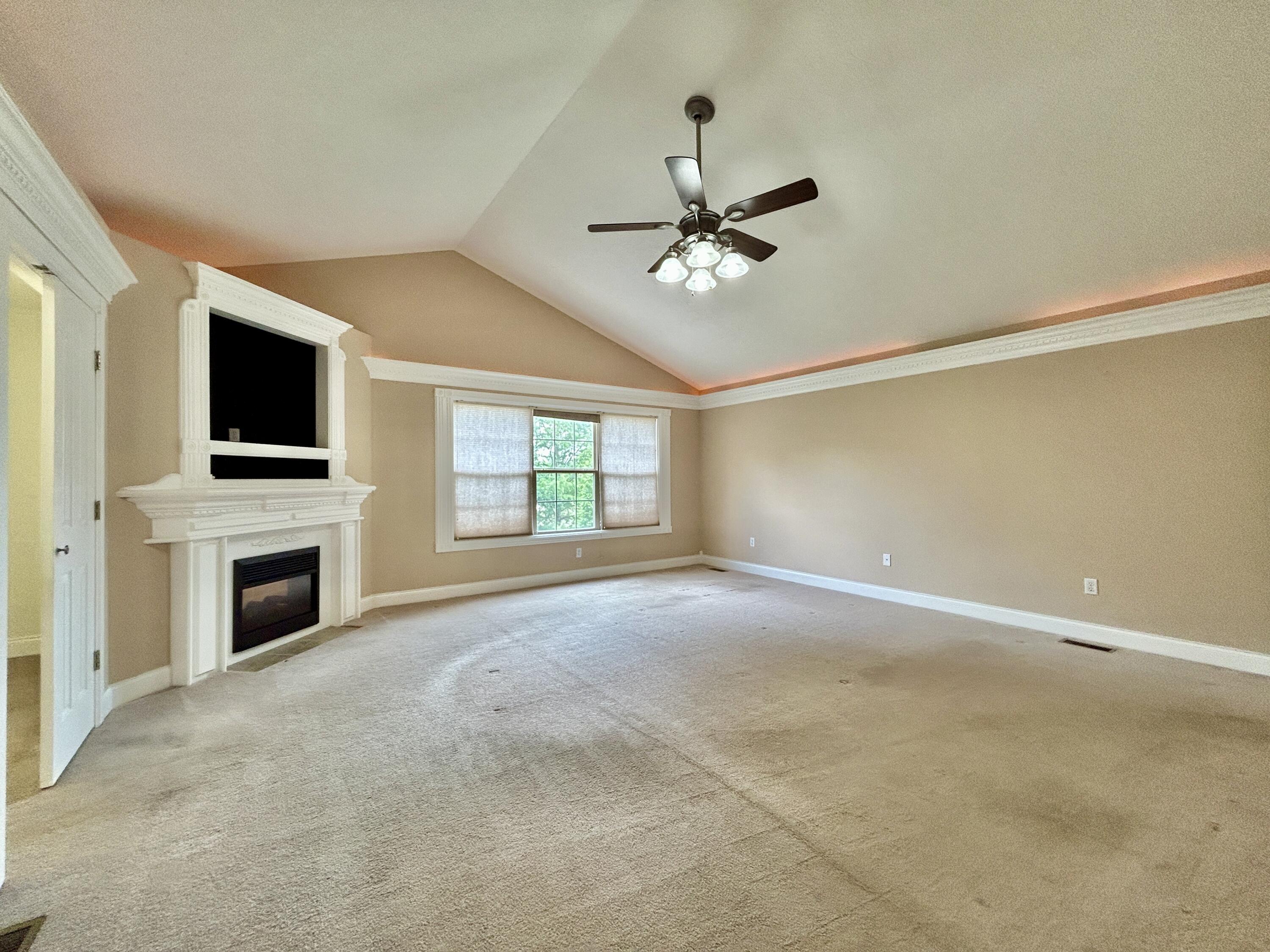568 White Tail Run Drive Property Photo 29