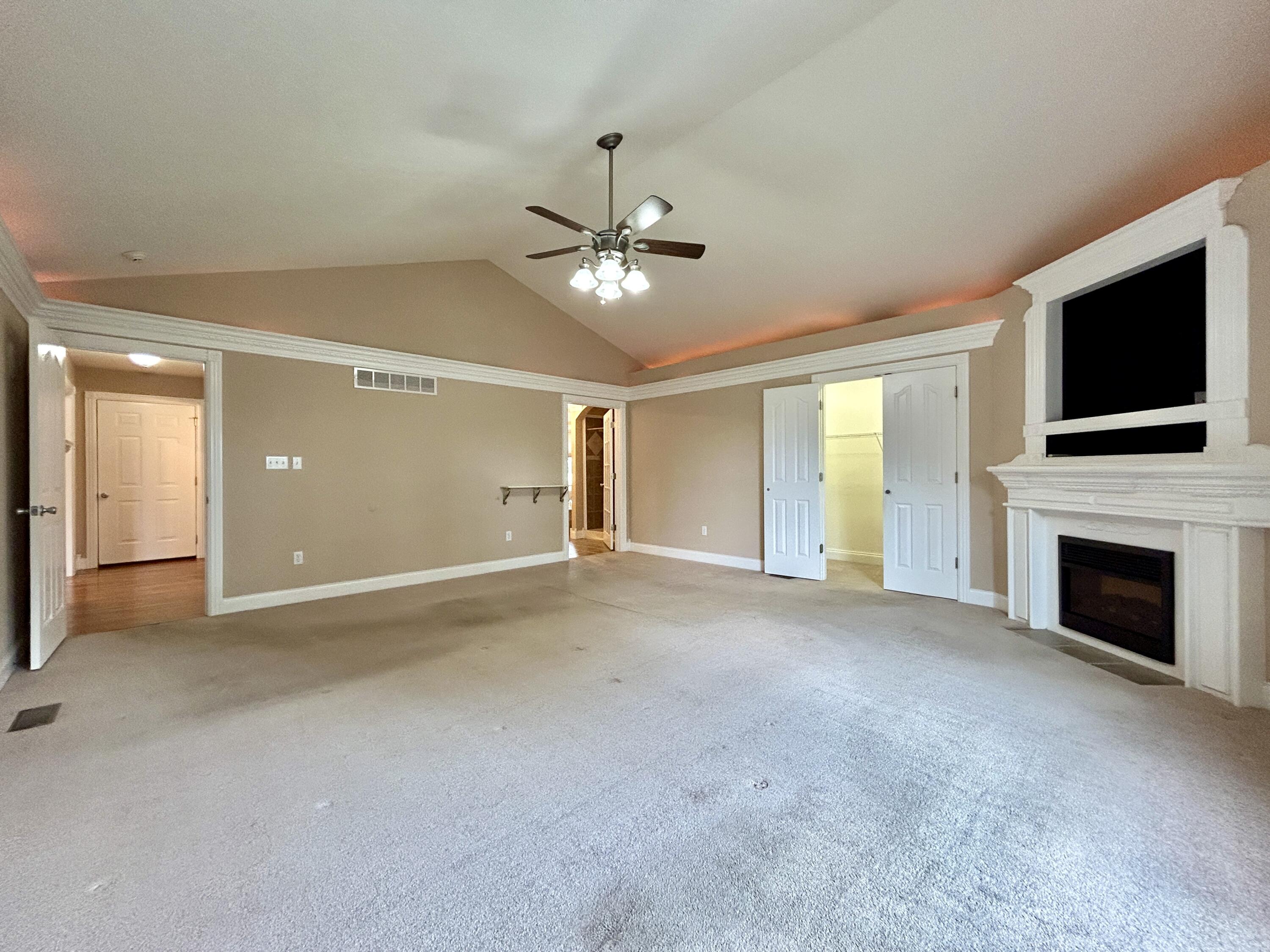 568 White Tail Run Drive Property Photo 31