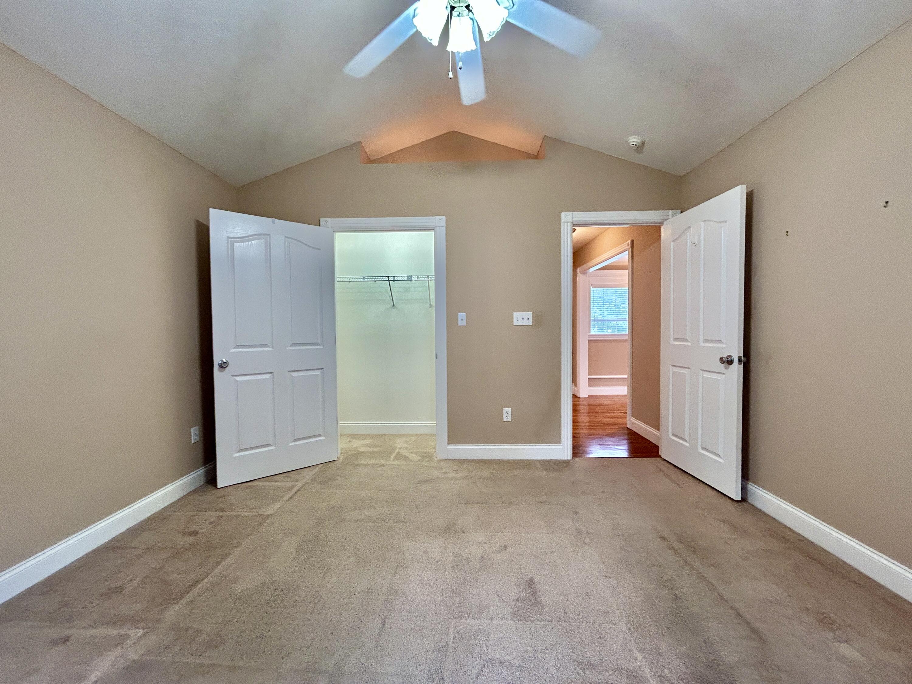 568 White Tail Run Drive Property Photo 46