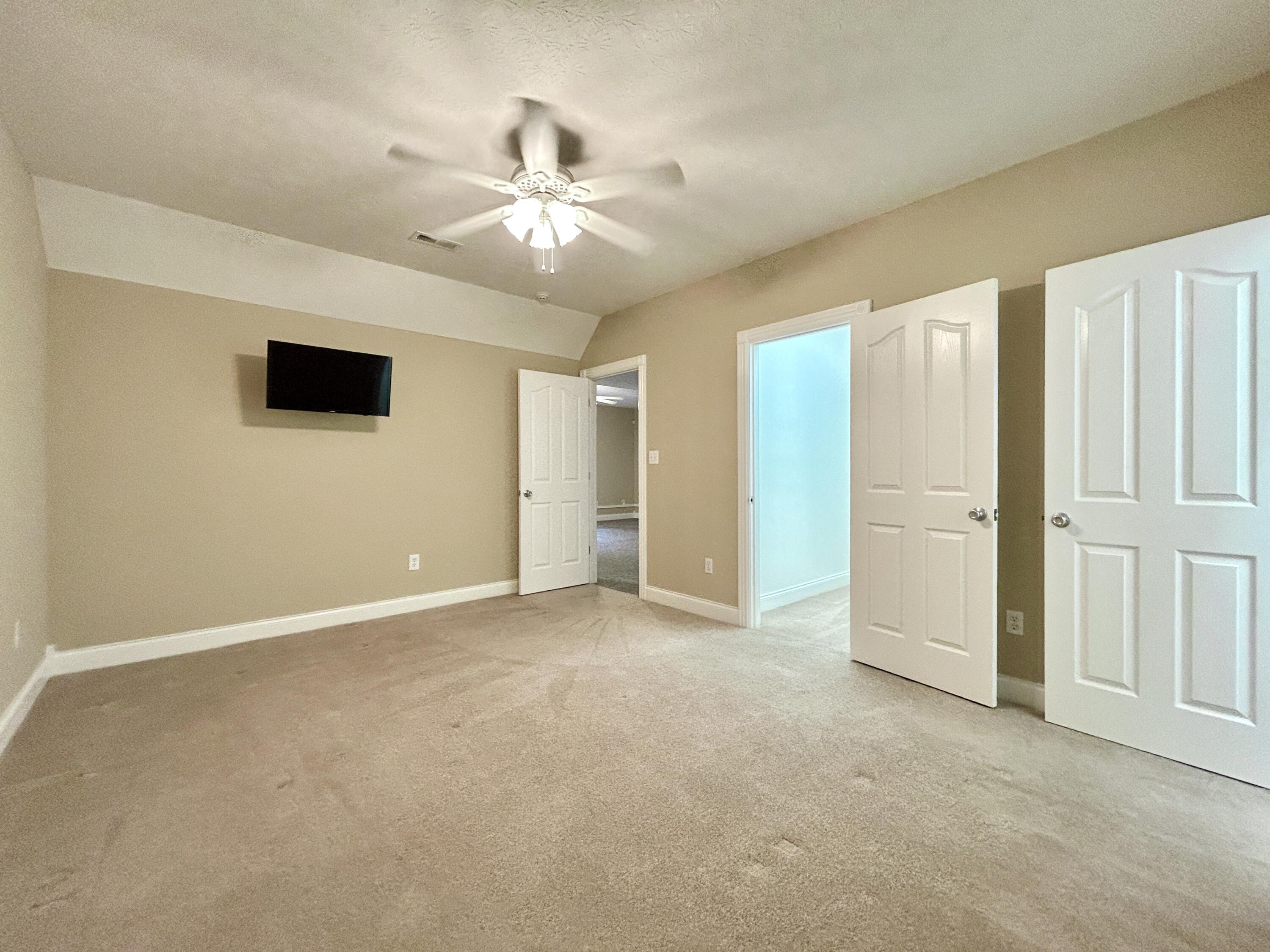 568 White Tail Run Drive Property Photo 57
