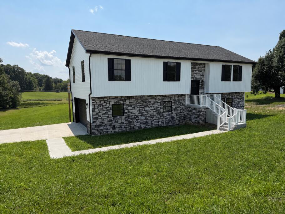 124 Hillard Road