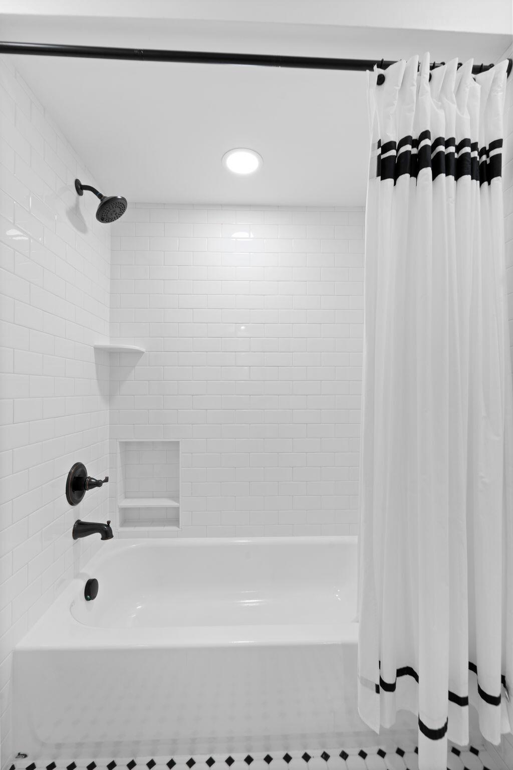 2197 Taborlake Circle Property Photo 40