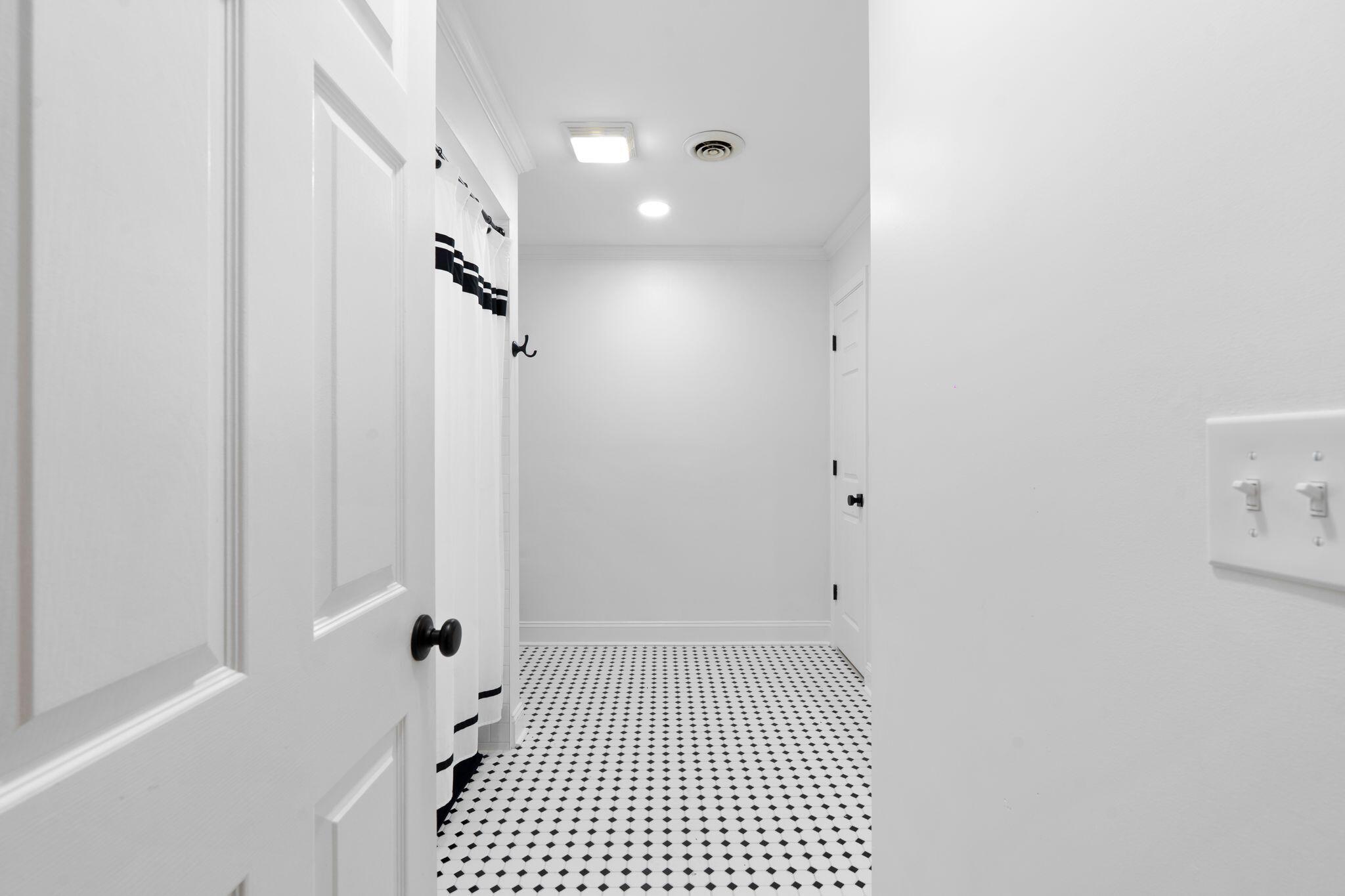 2197 Taborlake Circle Property Photo 41