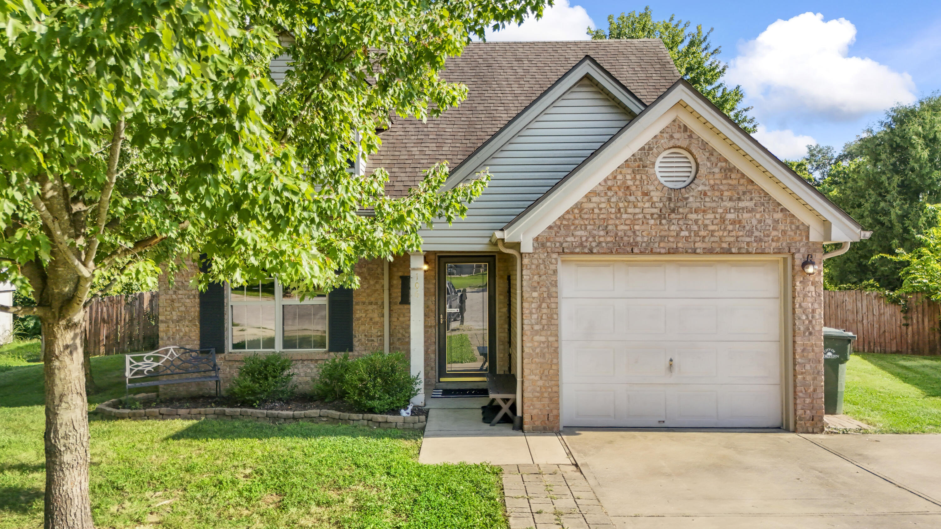 106 Oconner Court Property Photo 1