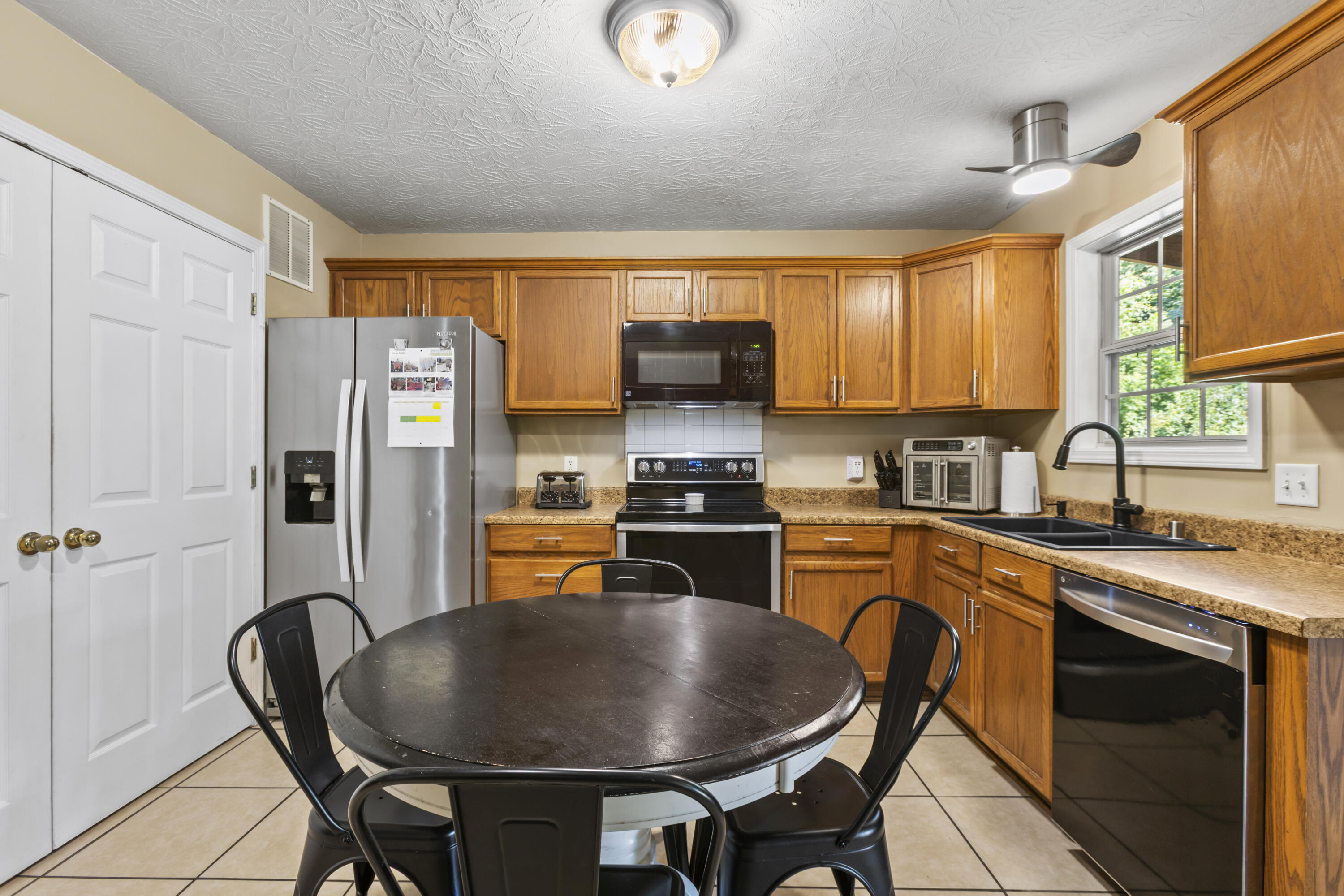 106 Oconner Court Property Photo 8