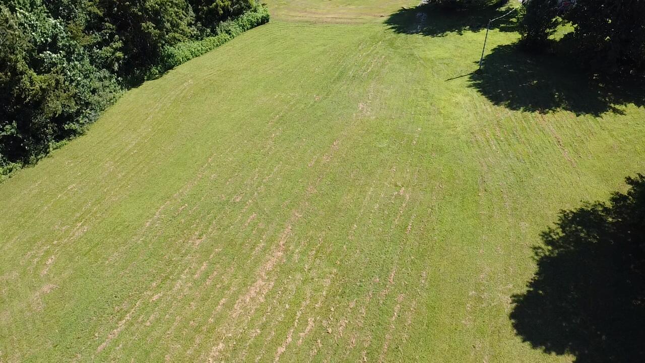 1305 1305 Hawk Creek Rd Road Property Photo 12