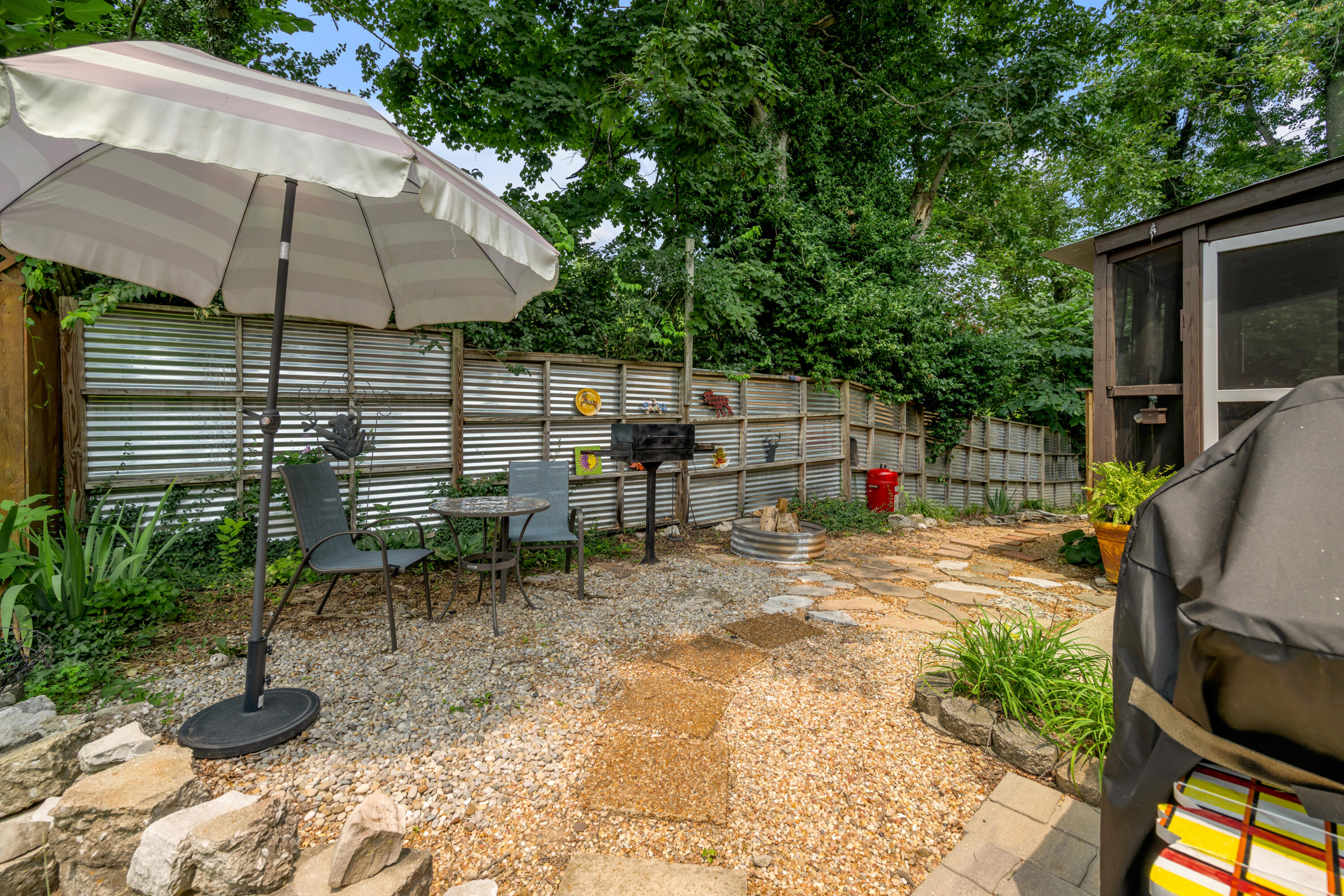 220 Kennedy Lane Property Photo 37