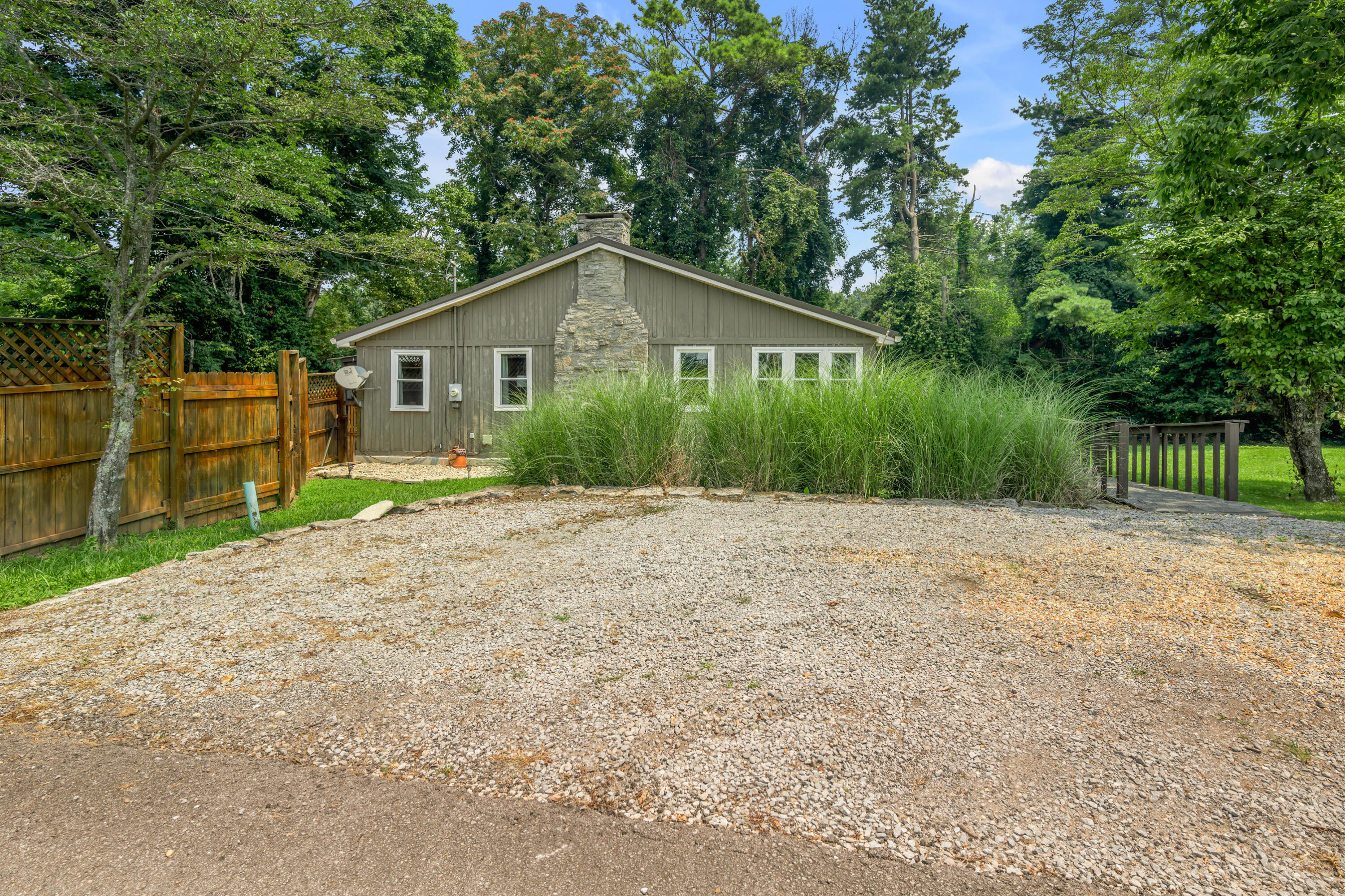 220 Kennedy Lane Property Photo 45