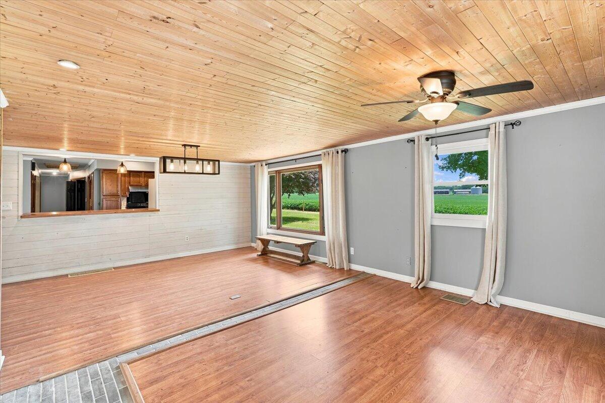 314 J D Bugg Road Property Photo 3