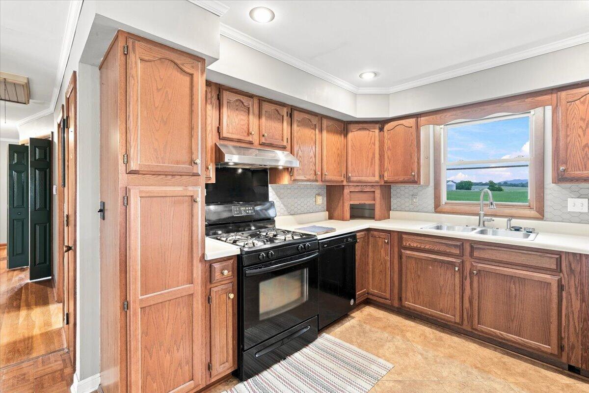 314 J D Bugg Road Property Photo 14