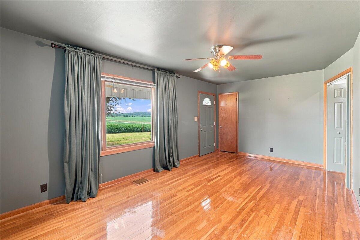 314 J D Bugg Road Property Photo 19