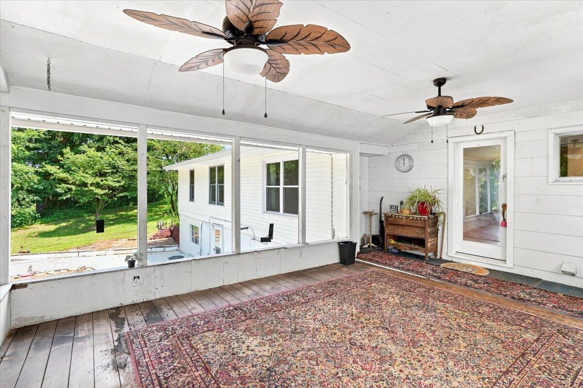 314 J D Bugg Road Property Photo 34