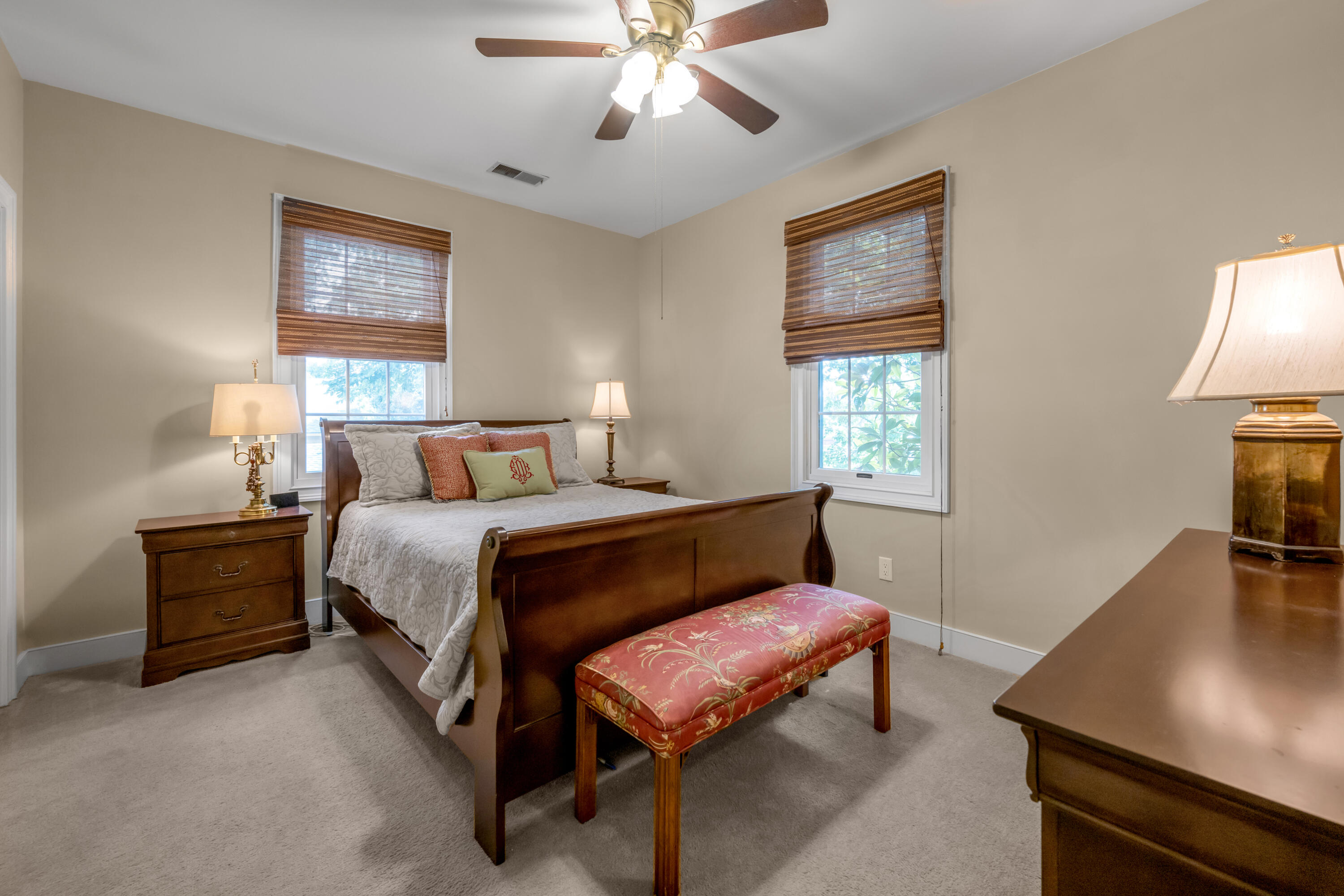 272 Chippendale Circle Property Photo 48