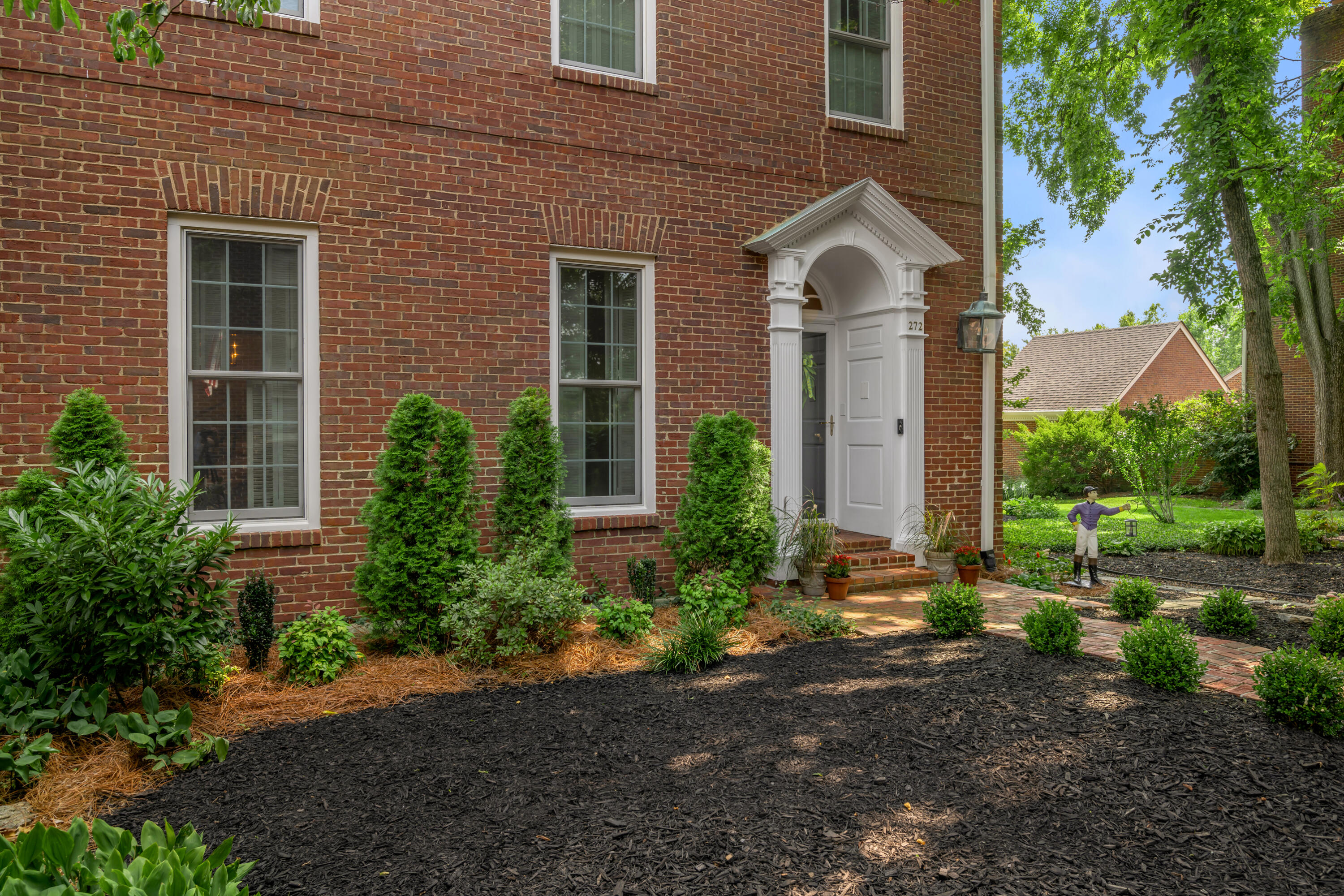 272 Chippendale Circle Property Photo 69