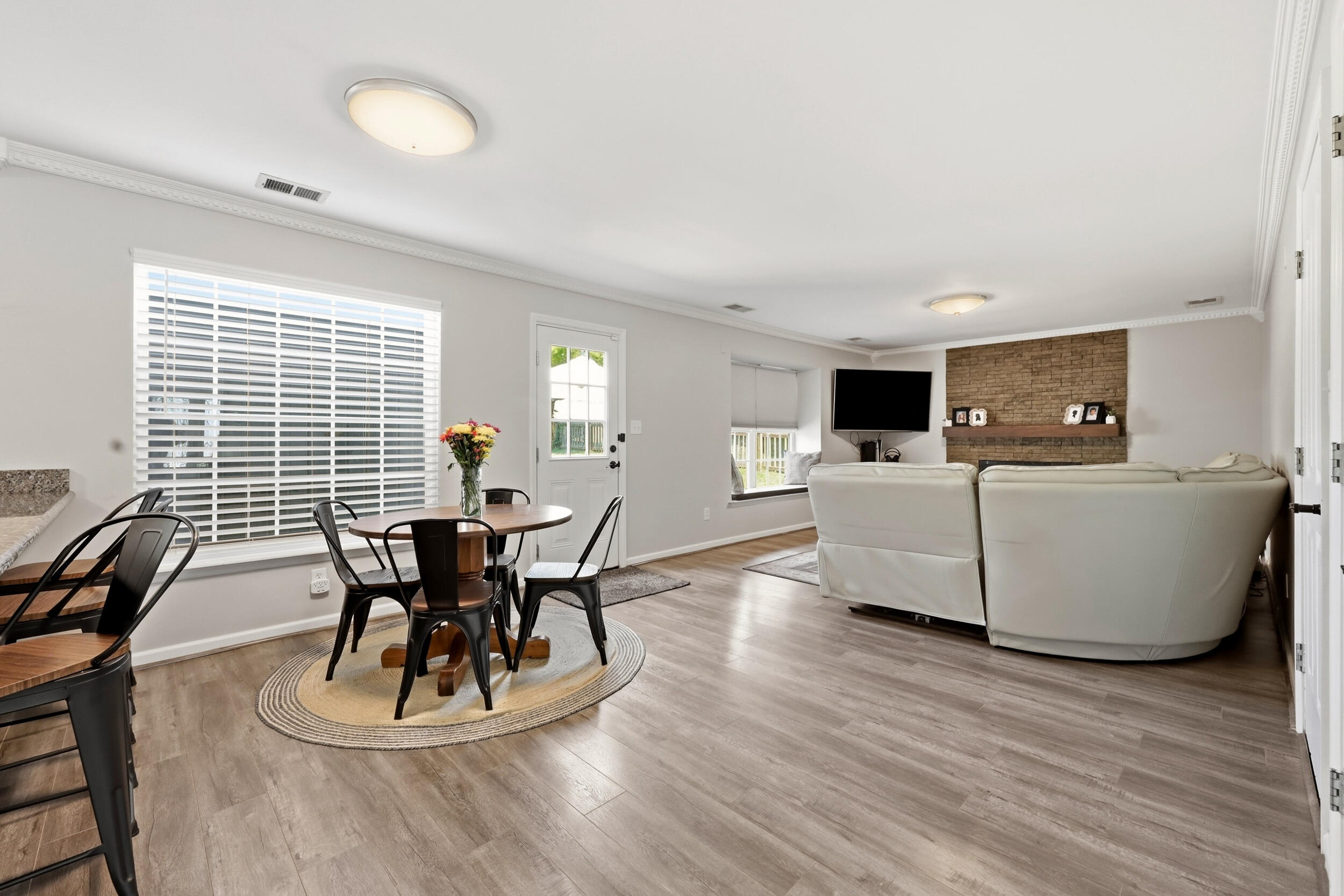 417 General John Payne Boulevard Property Photo 12