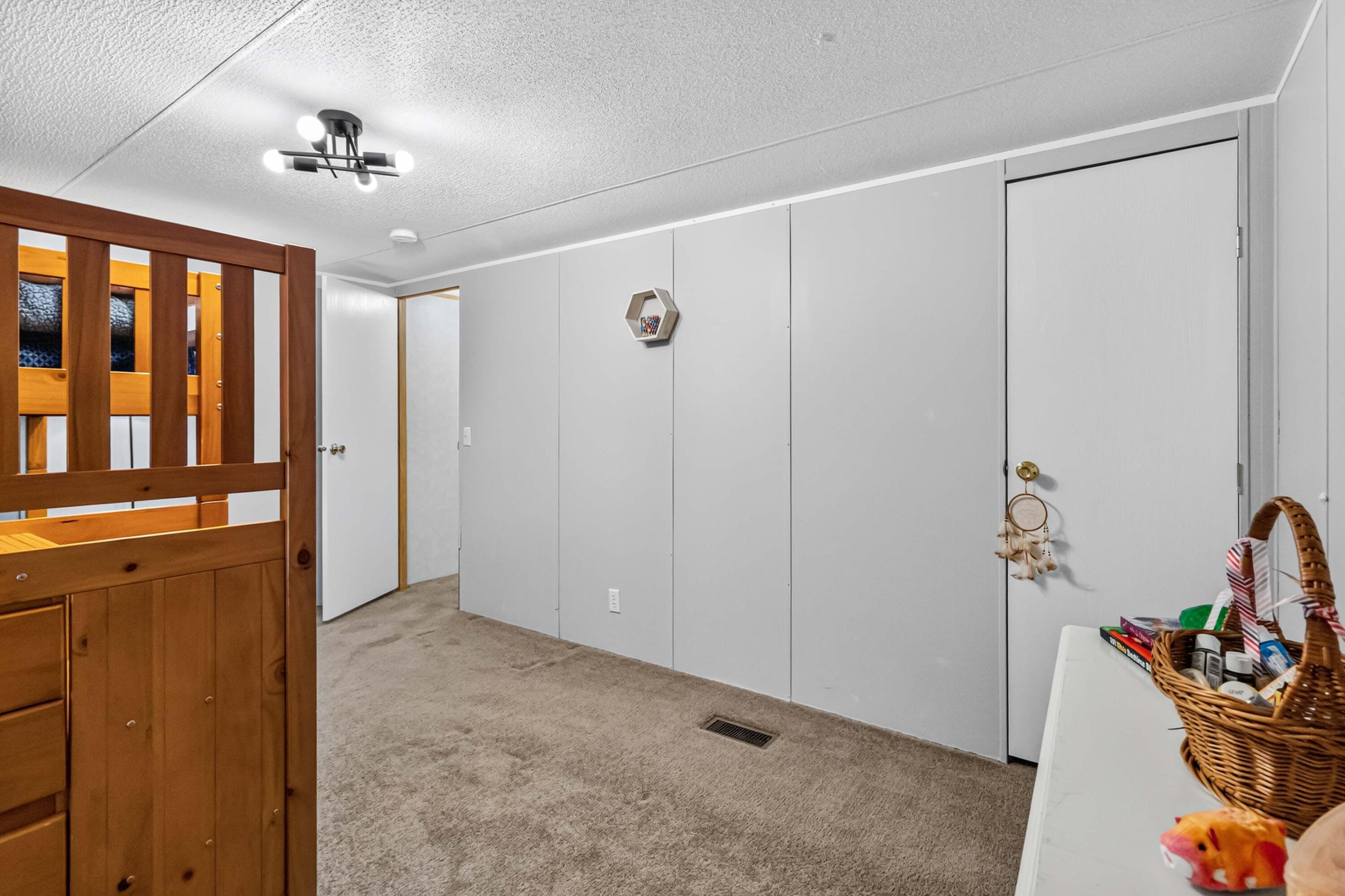 286 Kelly Place Property Photo 26