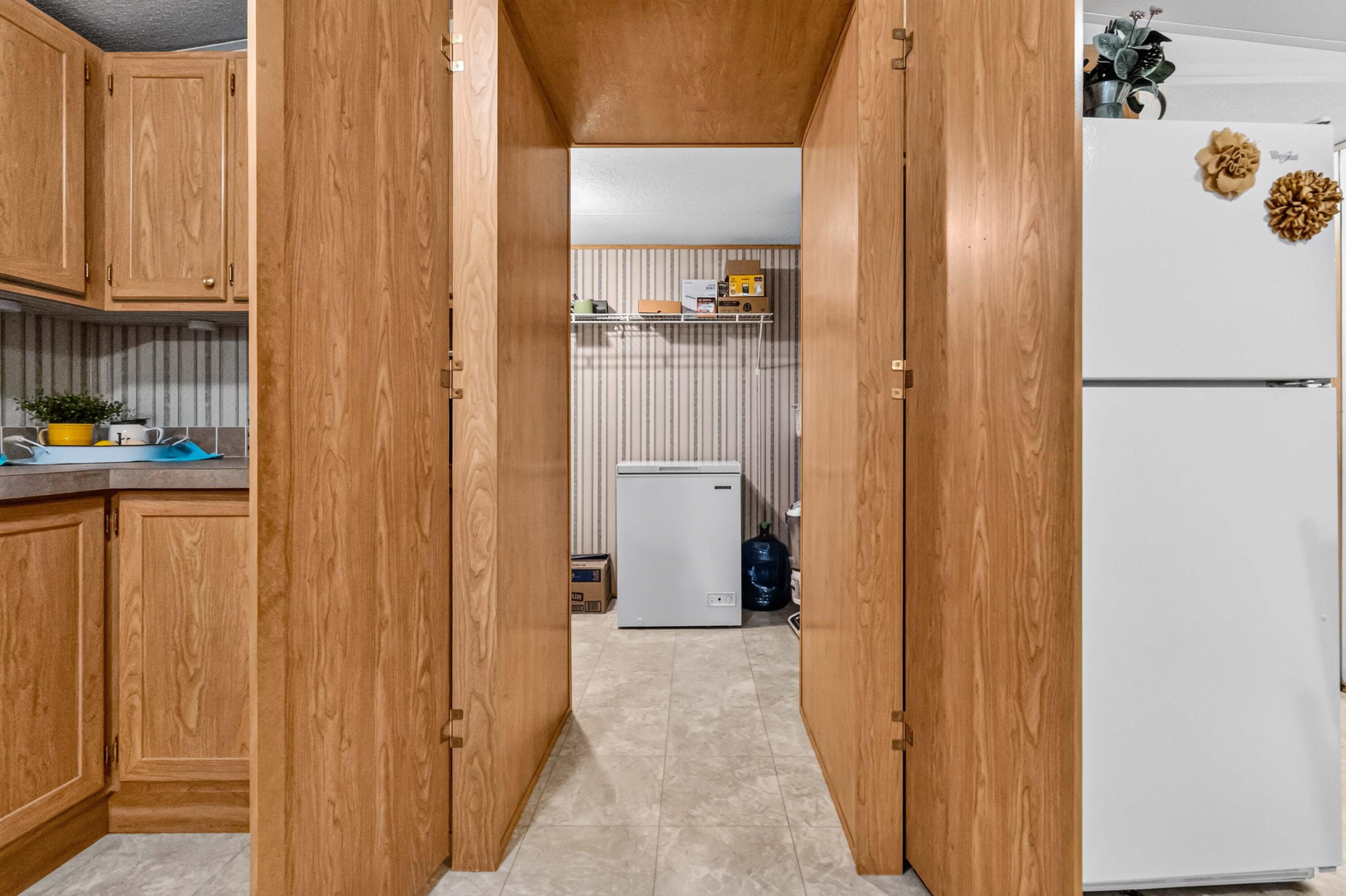 286 Kelly Place Property Photo 28