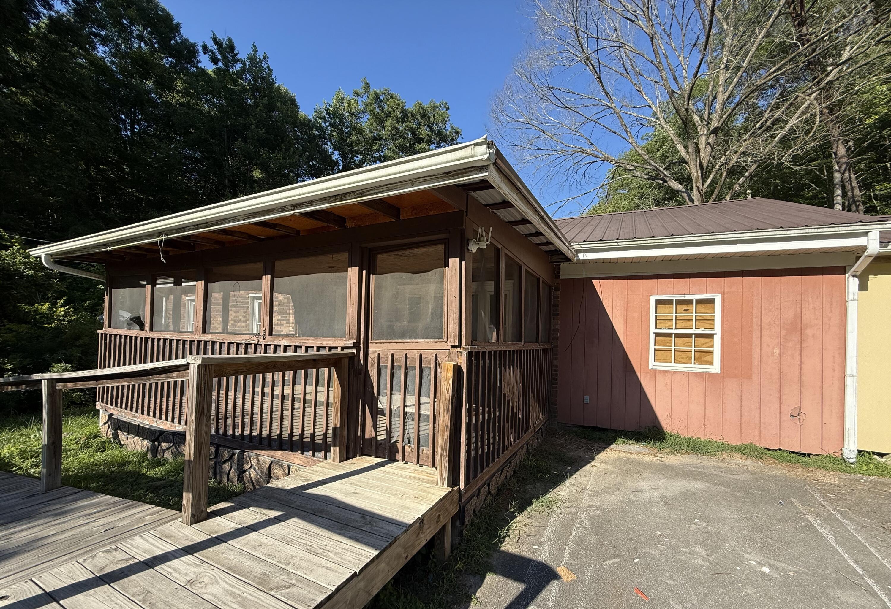 3010 Whetstone Road Property Photo 1