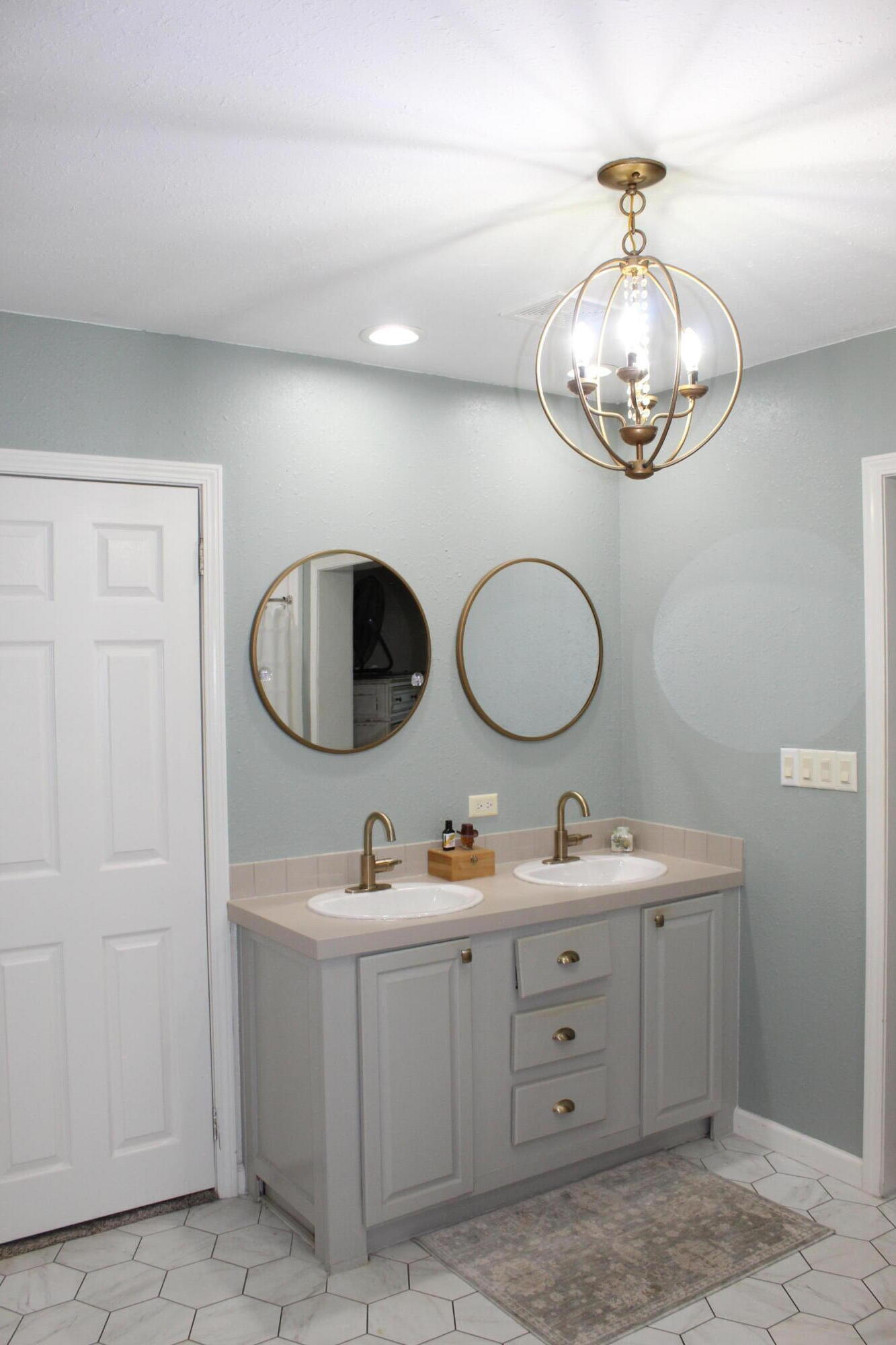 2413 Lowes Road Property Photo 7
