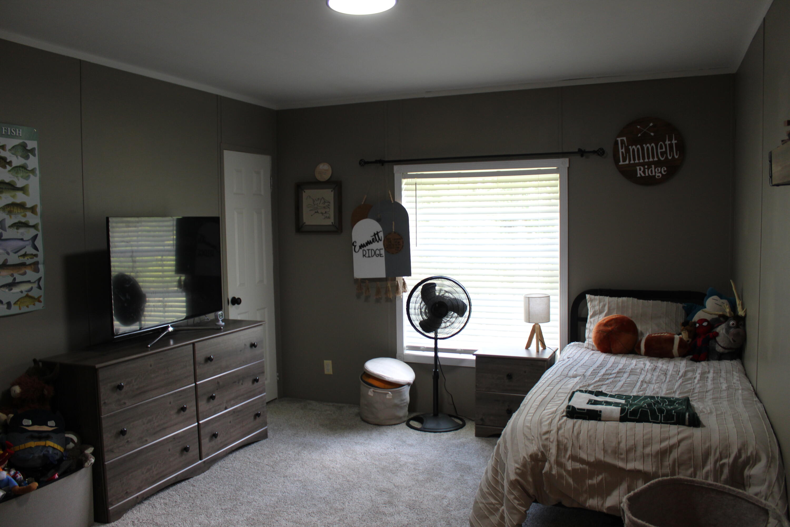 2413 Lowes Road Property Photo 15