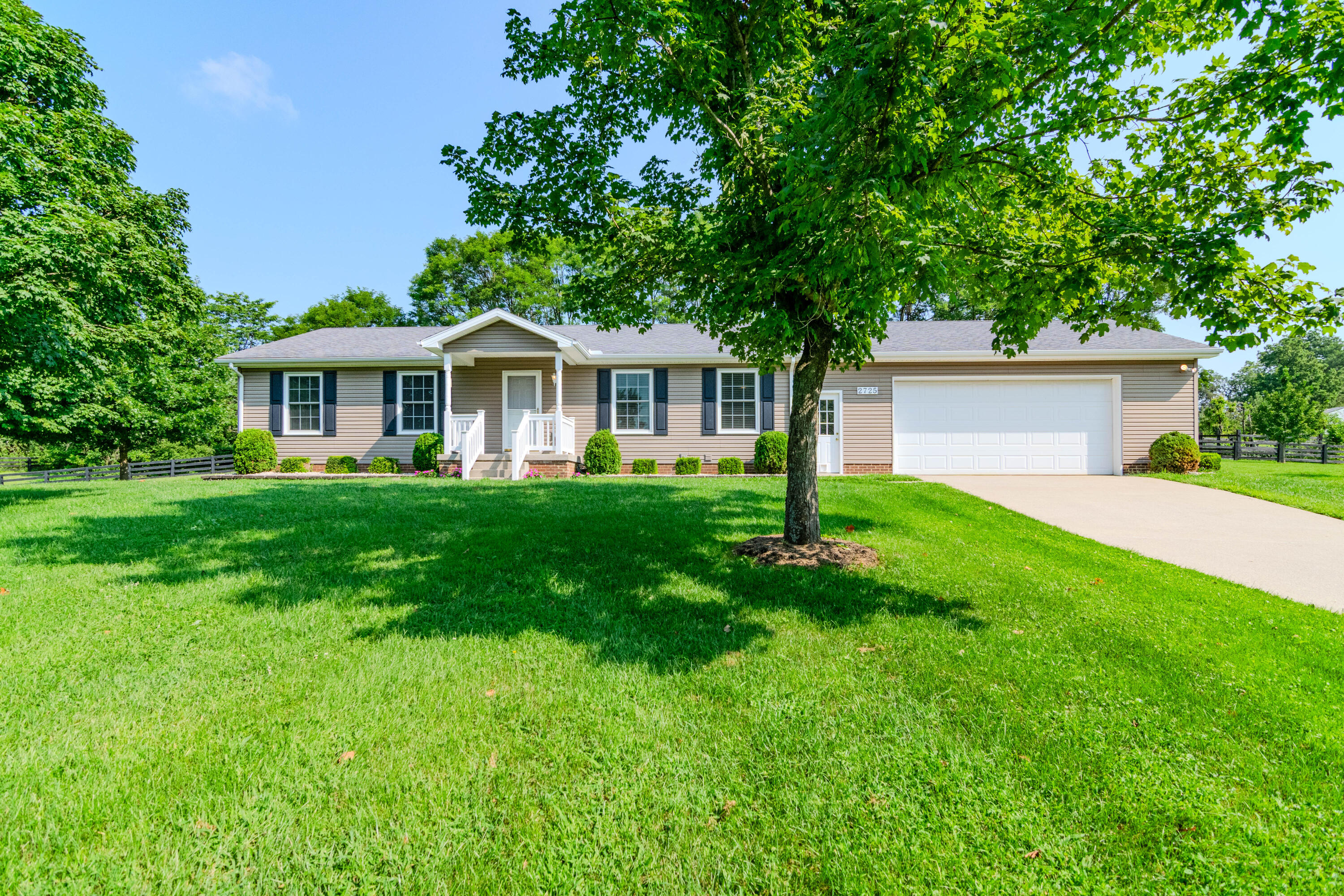 2725 Goshen Road Property Photo 1